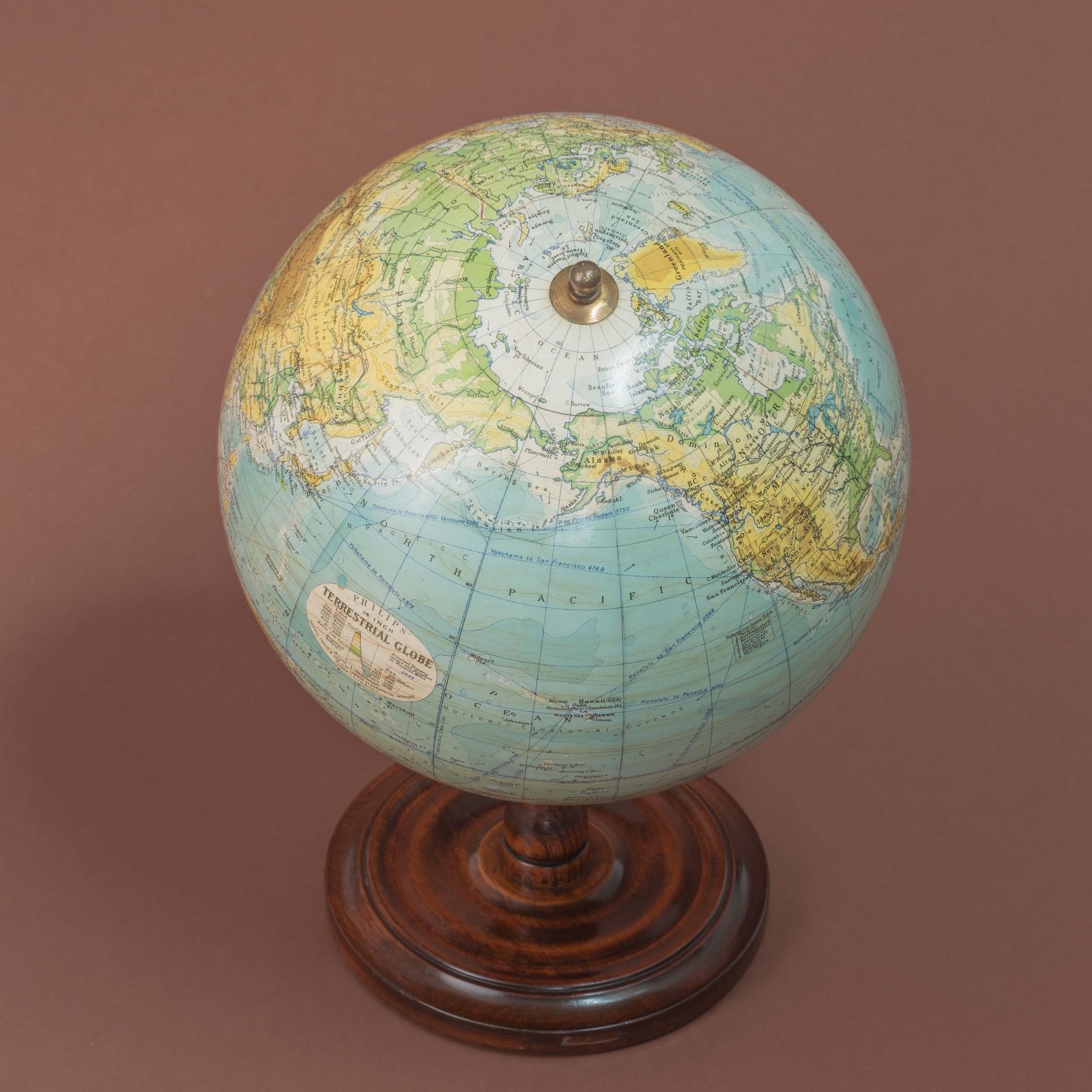 Globe terrestre de 14 pouces de Philips, vers 1940 en vente 7