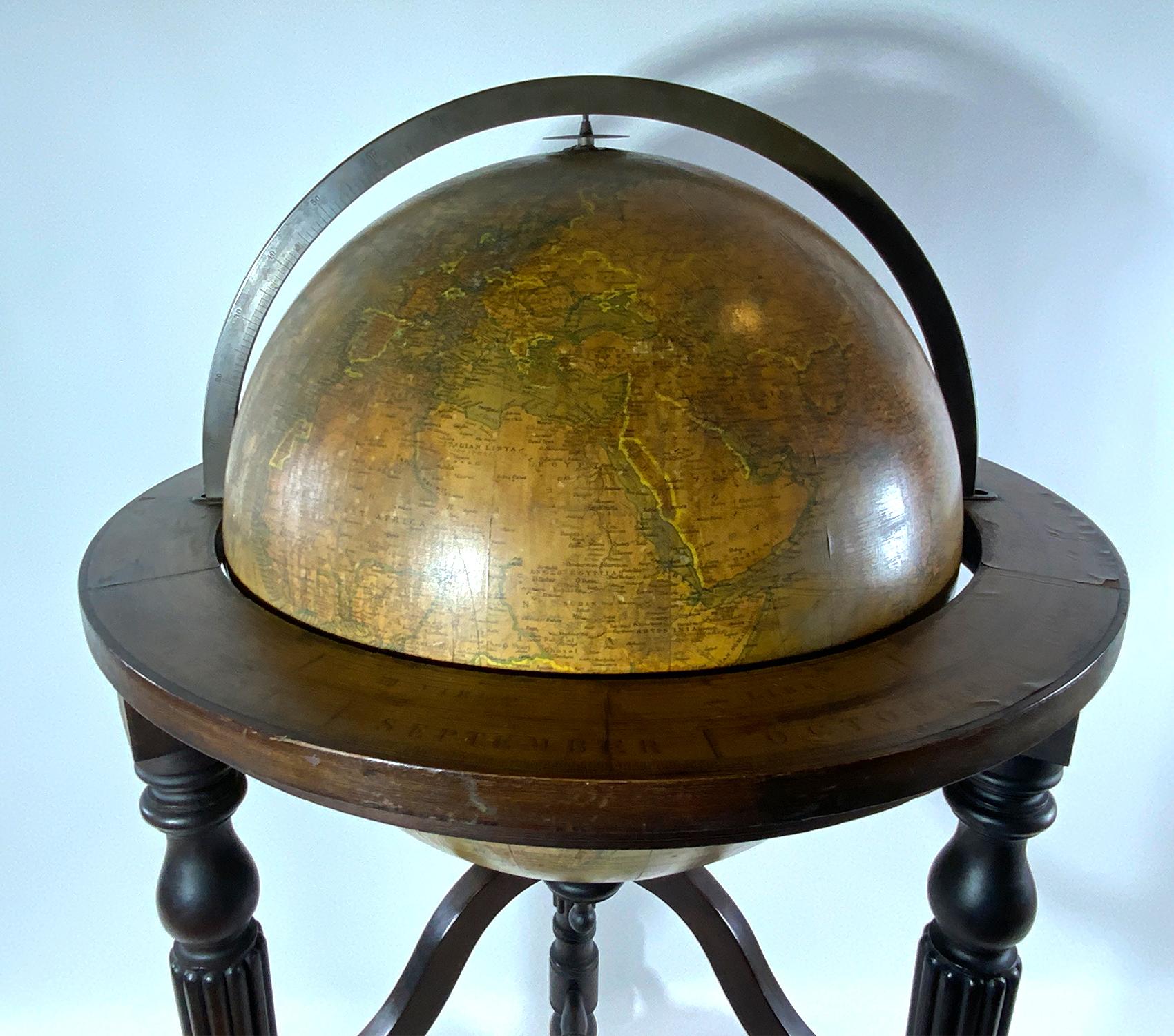 Philips Merchant Shipper's Globe, London In Good Condition In Norwell, MA