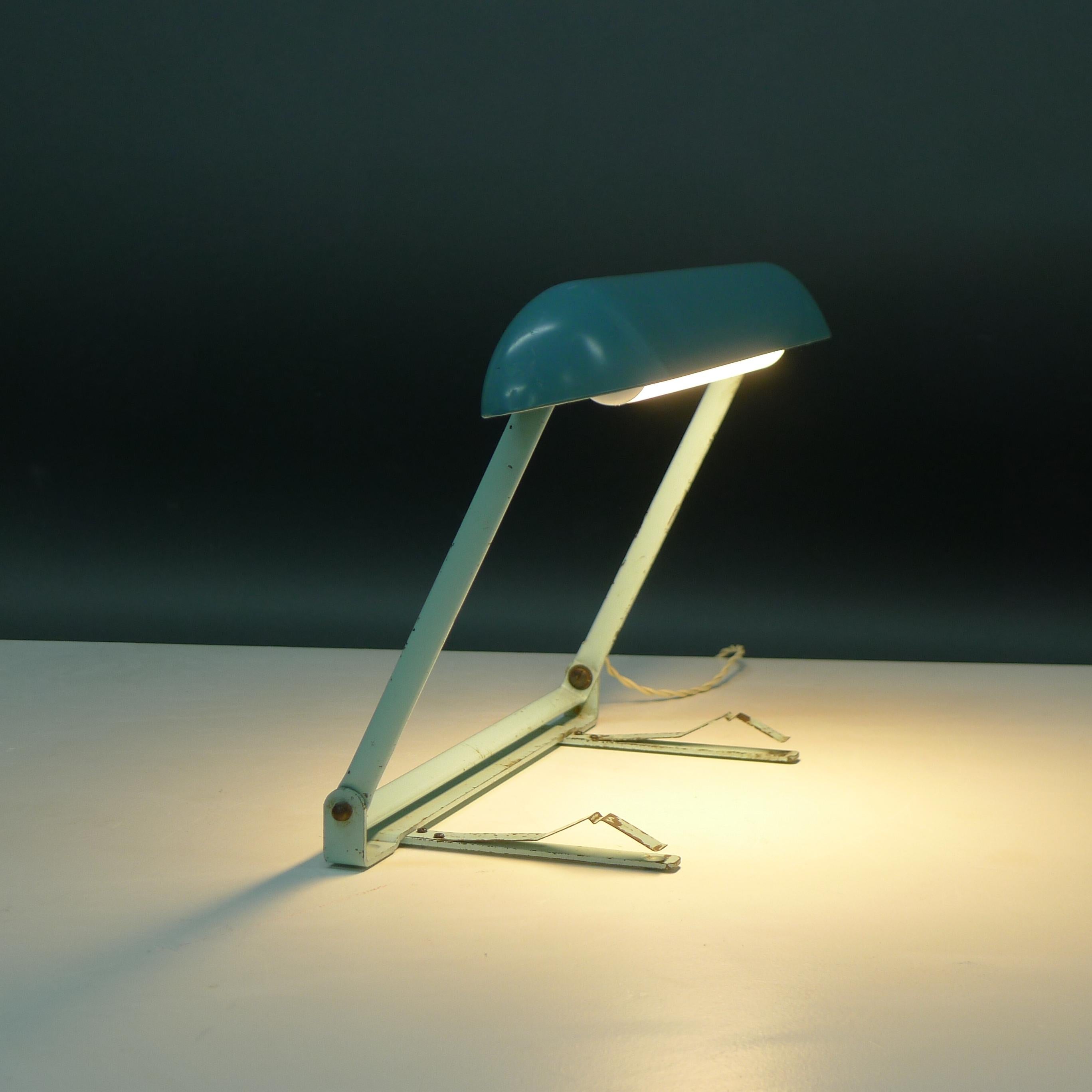 Philips Bakelite Desk Lamp, design attributed to Charlotte Perriand, 1950s For Sale 1