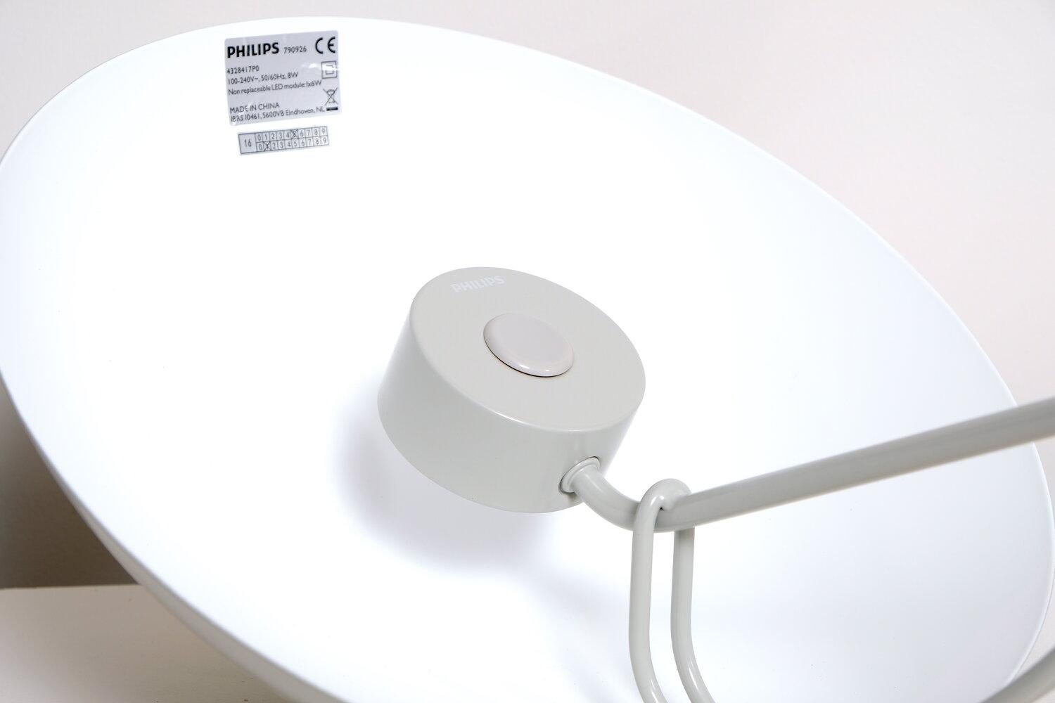 Lámpara de escritorio Philips Nb 100 de Louis Kalff (Led) Siglo XXI y contemporáneo en venta