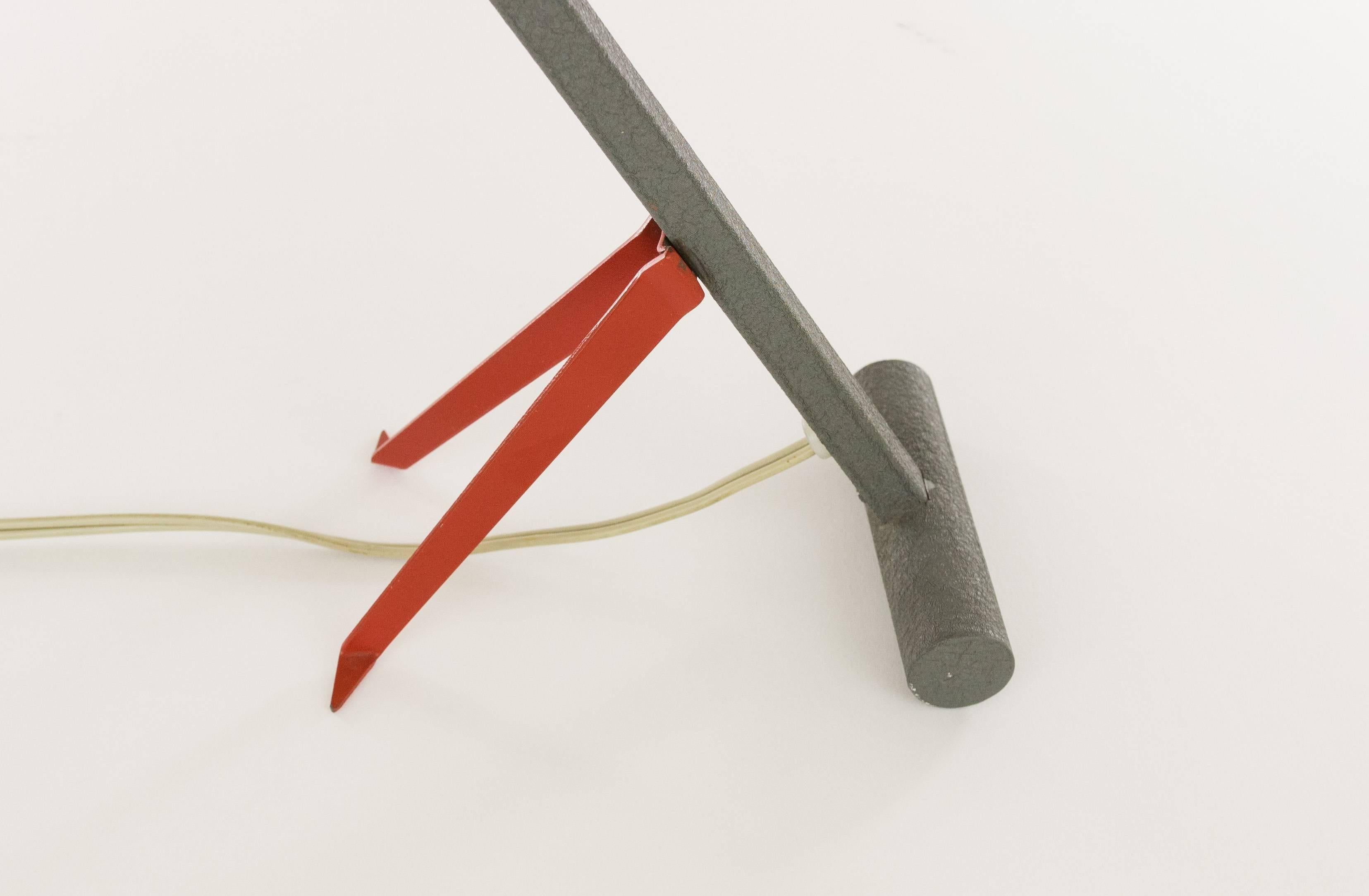 Néerlandais Lampe de table Philips modèle NX 110 par Louis Kalff, années 1950 en vente