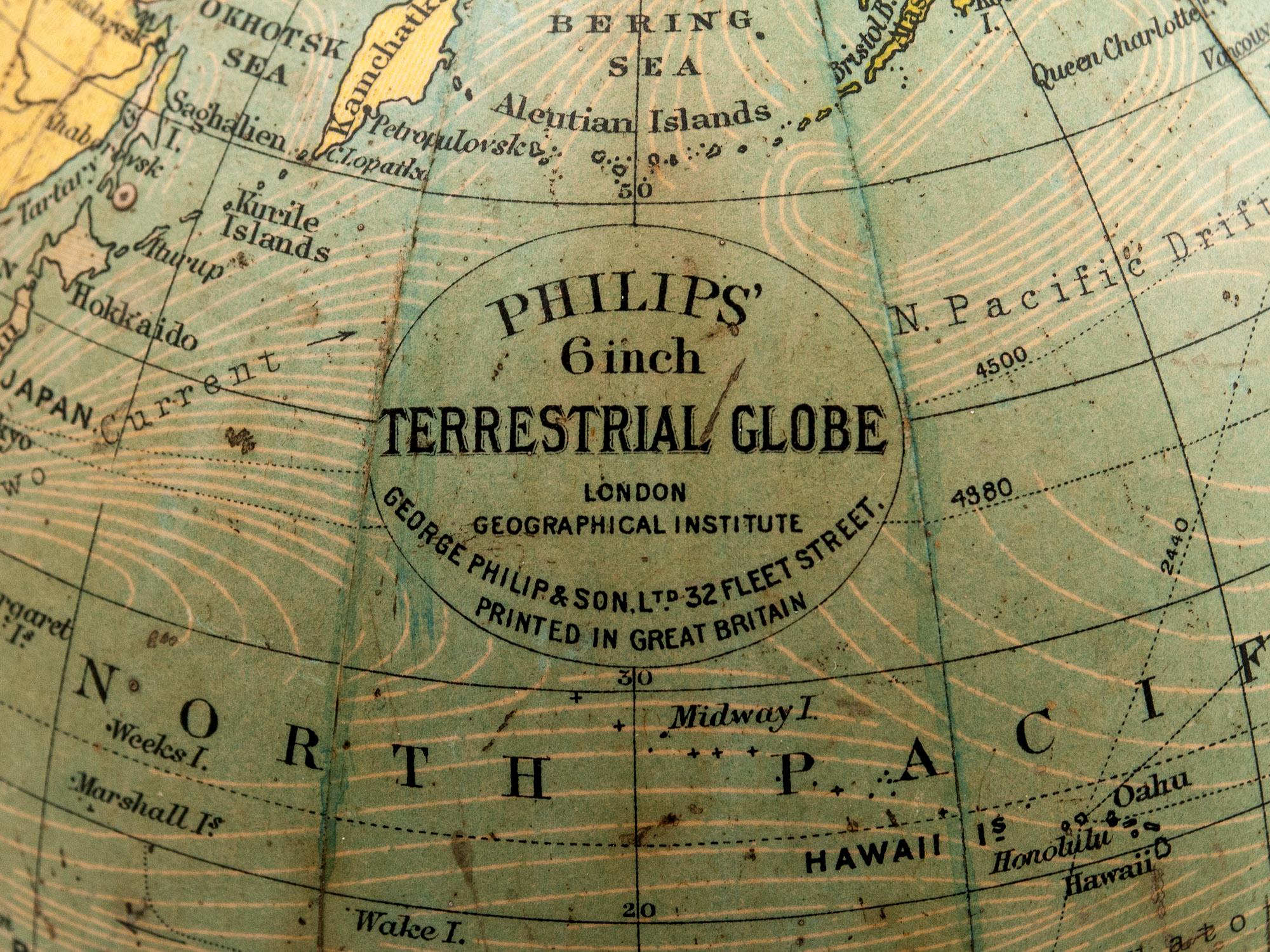 Philips Terrestrial Globe, 20th Century In Good Condition In Northampton, United Kingdom