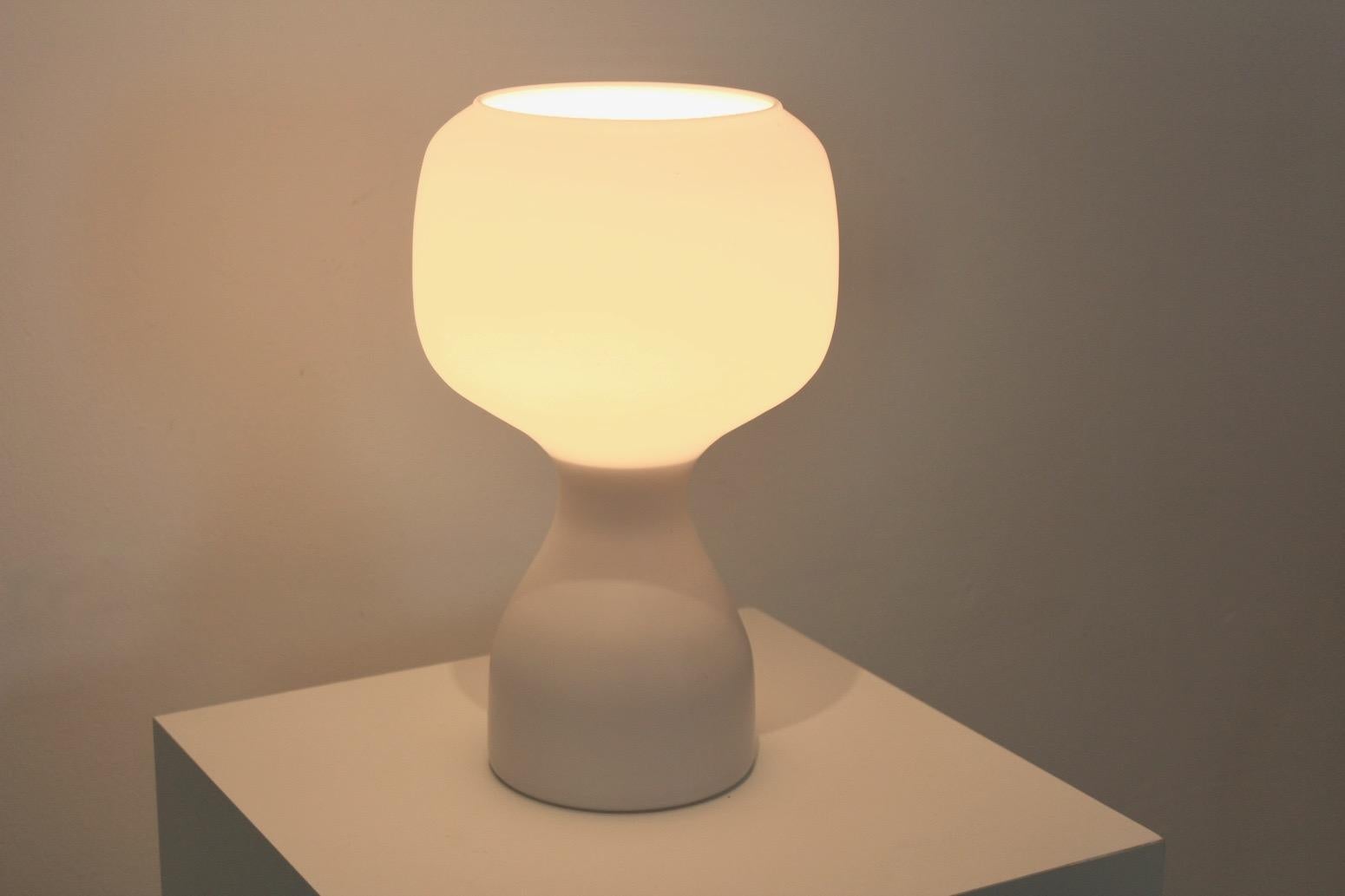 20th Century Philips White Opaline Glass Table Light For Sale