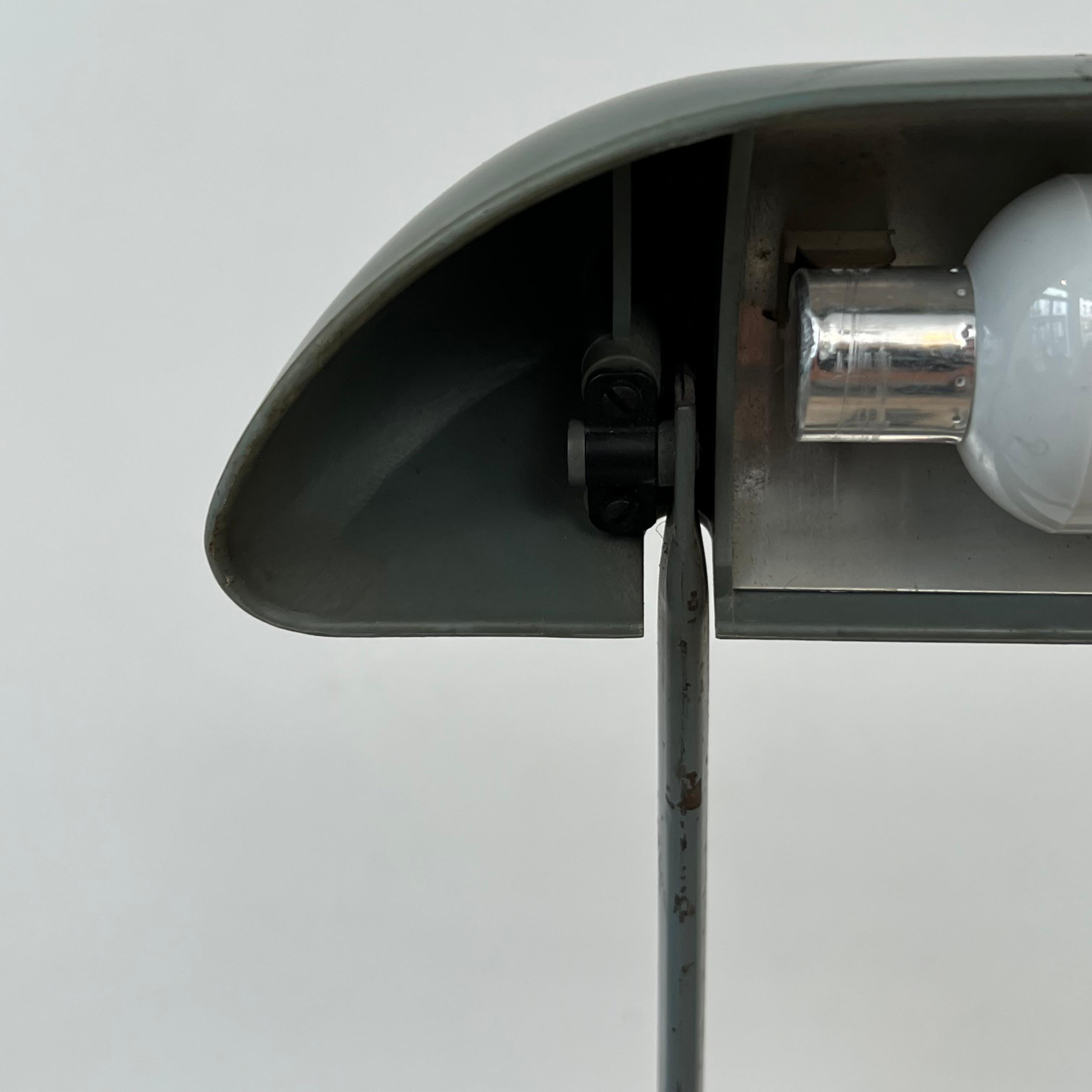 Lampe d'atelier Philips des années 1950 en vente 9