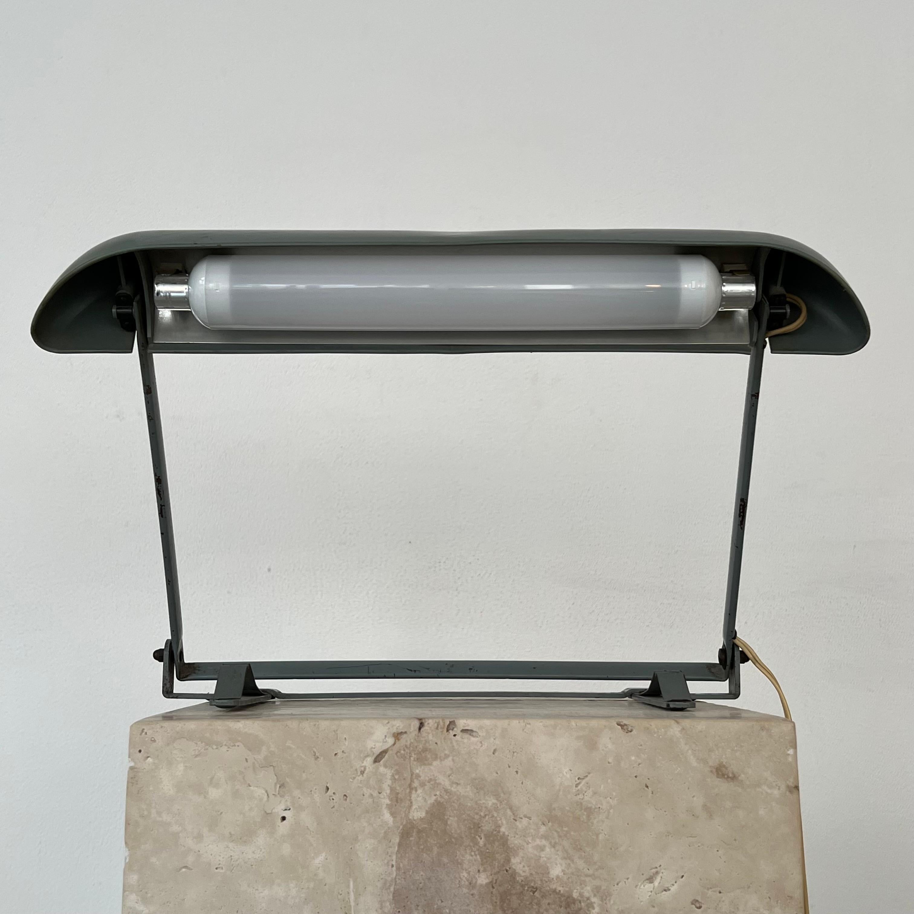 Milieu du XXe siècle Lampe d'atelier Philips des années 1950 en vente