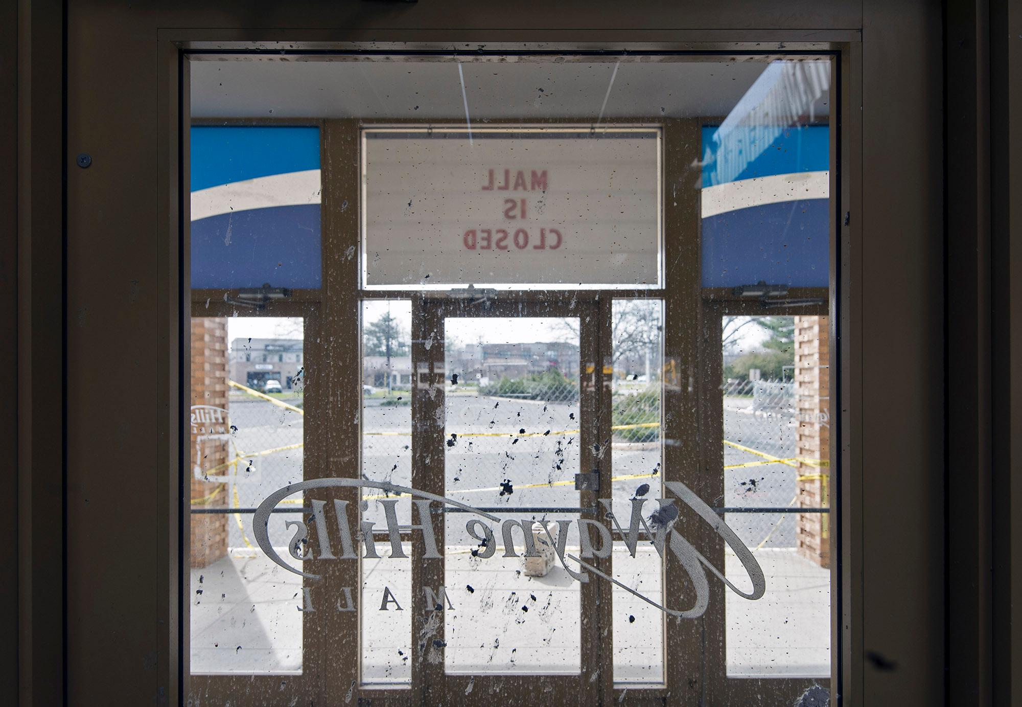 Phillip Buehler Color Photograph - "Mall is Closed" Wayne Hills Mall, NJ (Modern Ruins series) color photograph