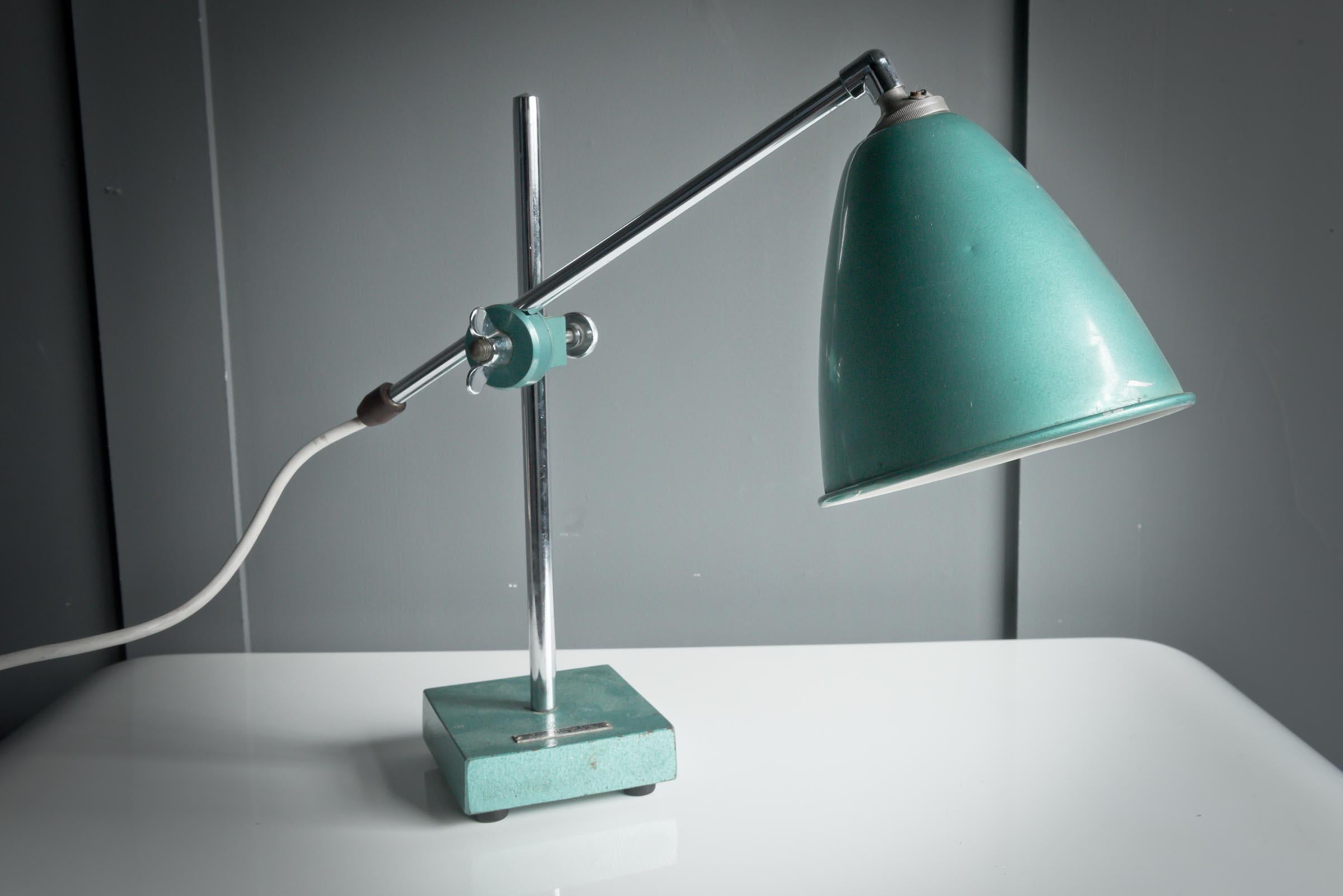Phillip Harris Lab Desk Lamp In Good Condition For Sale In Alton, GB