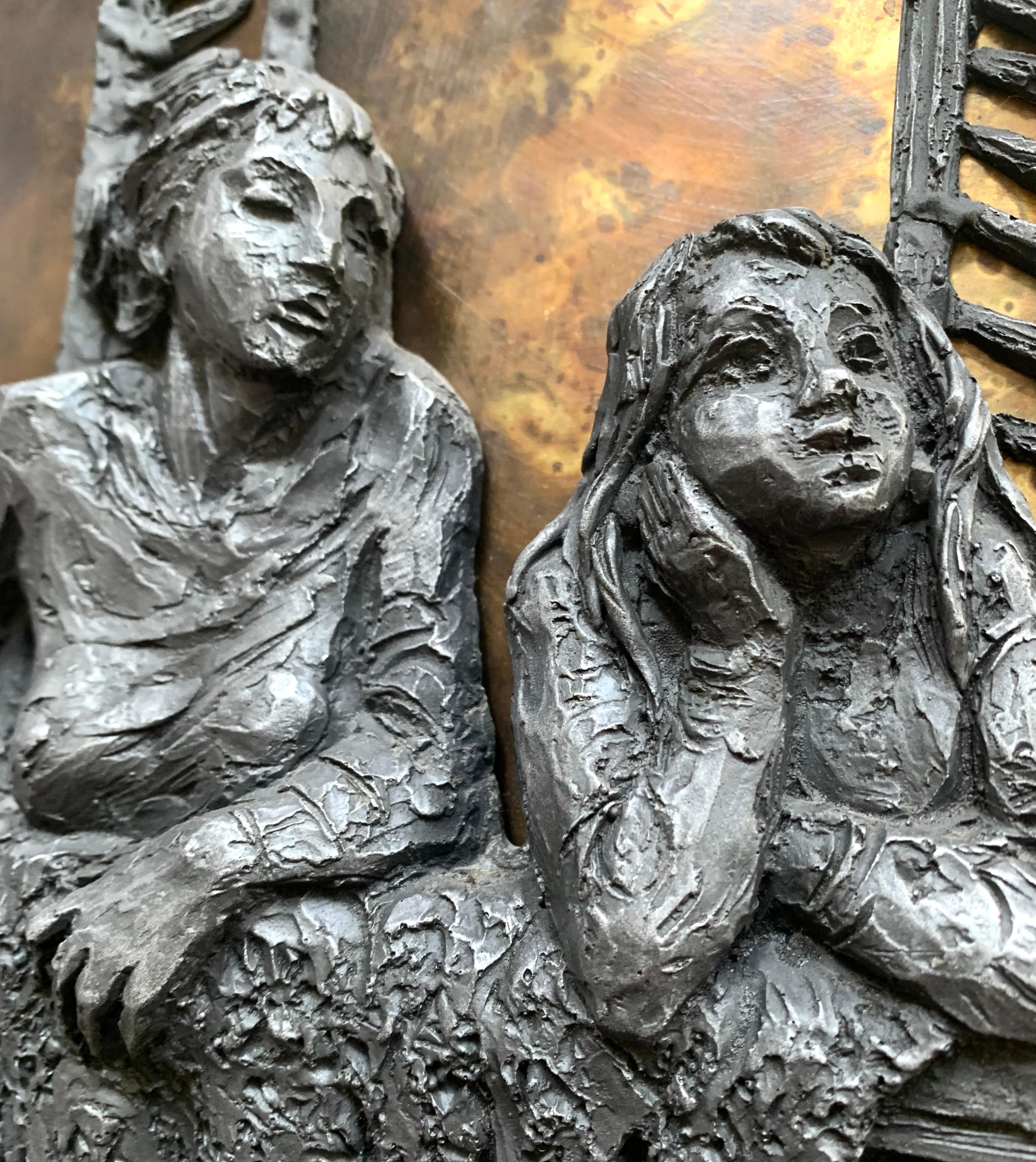 Phillip, Kelvin Laverne Mother and Daughter Wall Sculpture, Bronze, Pewter, 1967 In Good Condition In Brooklyn, NY