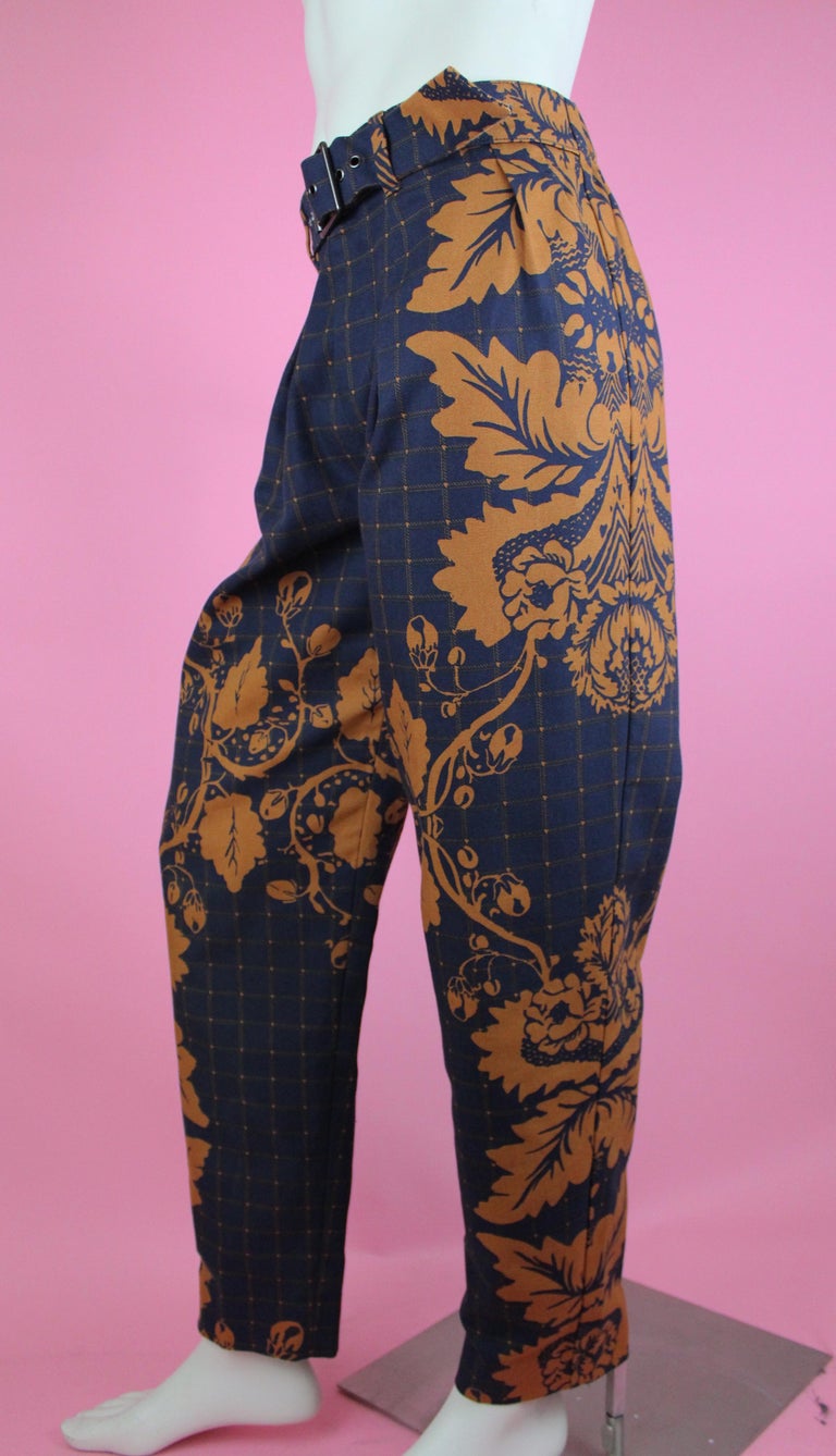 Phillip Lim Floral Printed Cotton Pants, SS2007, Size 32 W In Excellent Condition For Sale In Los Angeles, CA
