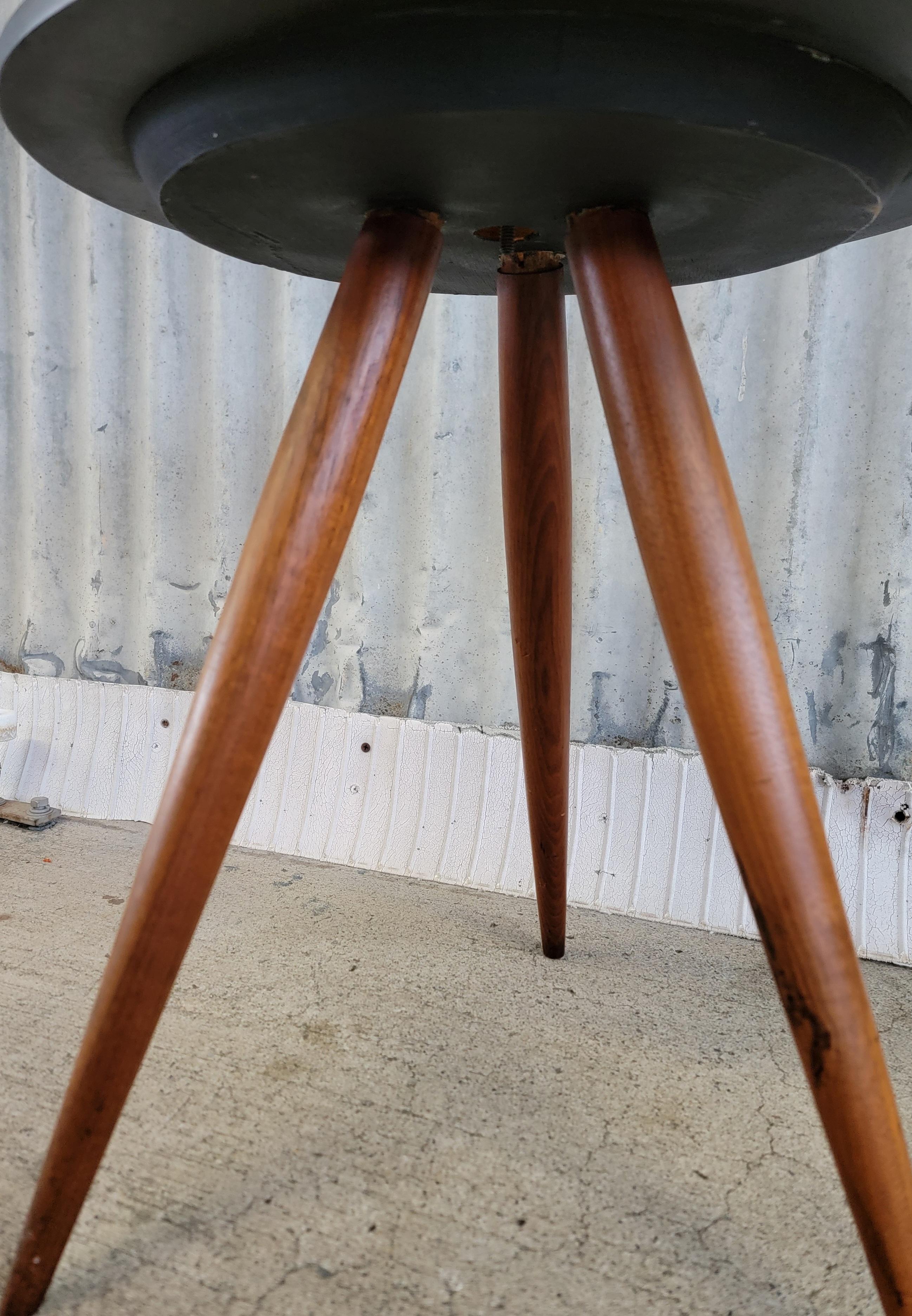 Mid-20th Century Phillip Lloyd Powell Attributed Tripod Slate Side Table For Sale