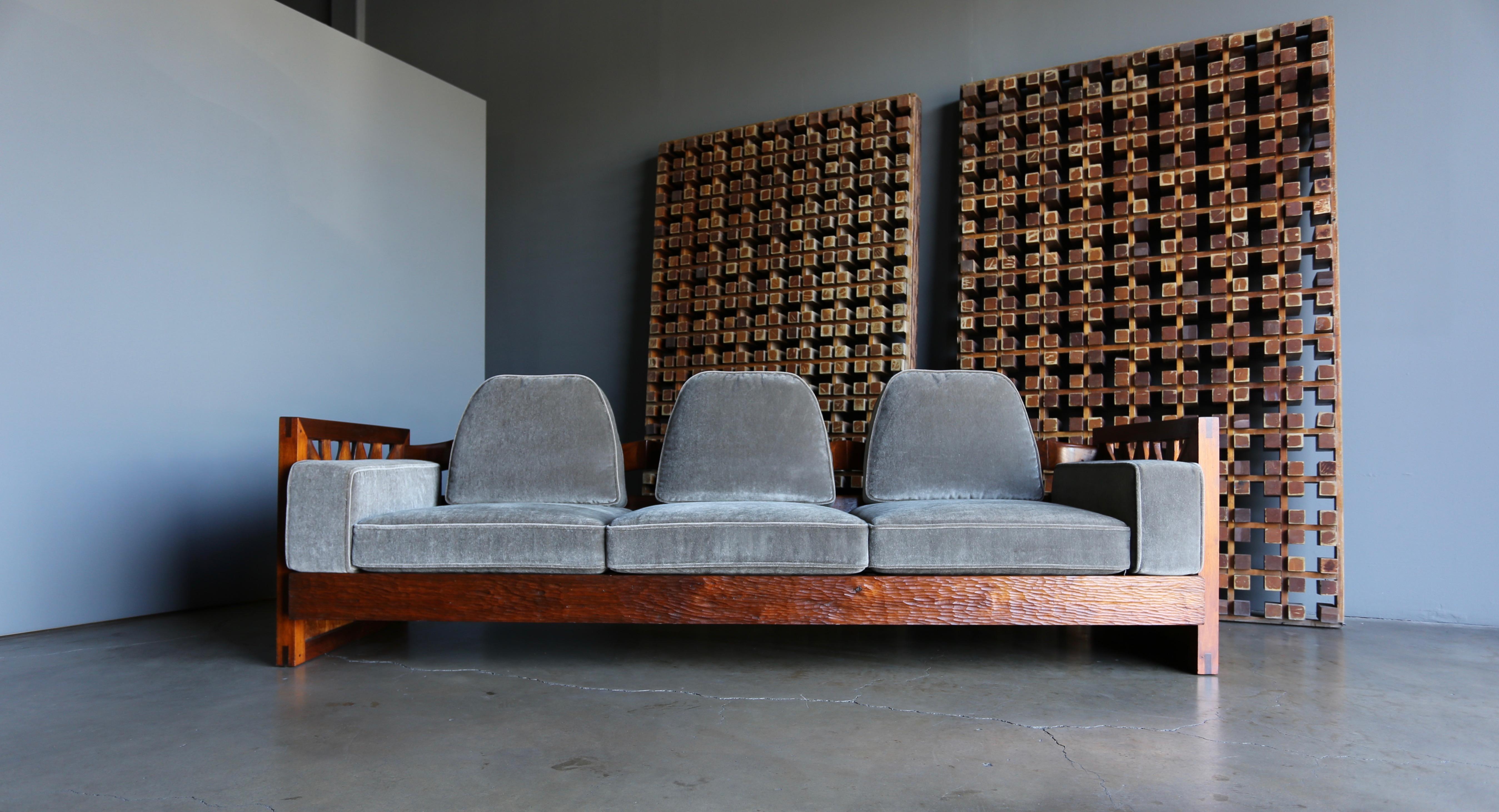 Phillip Lloyd Powell Hand Carved American Black Walnut Sofa, circa 1969 In Good Condition In Costa Mesa, CA