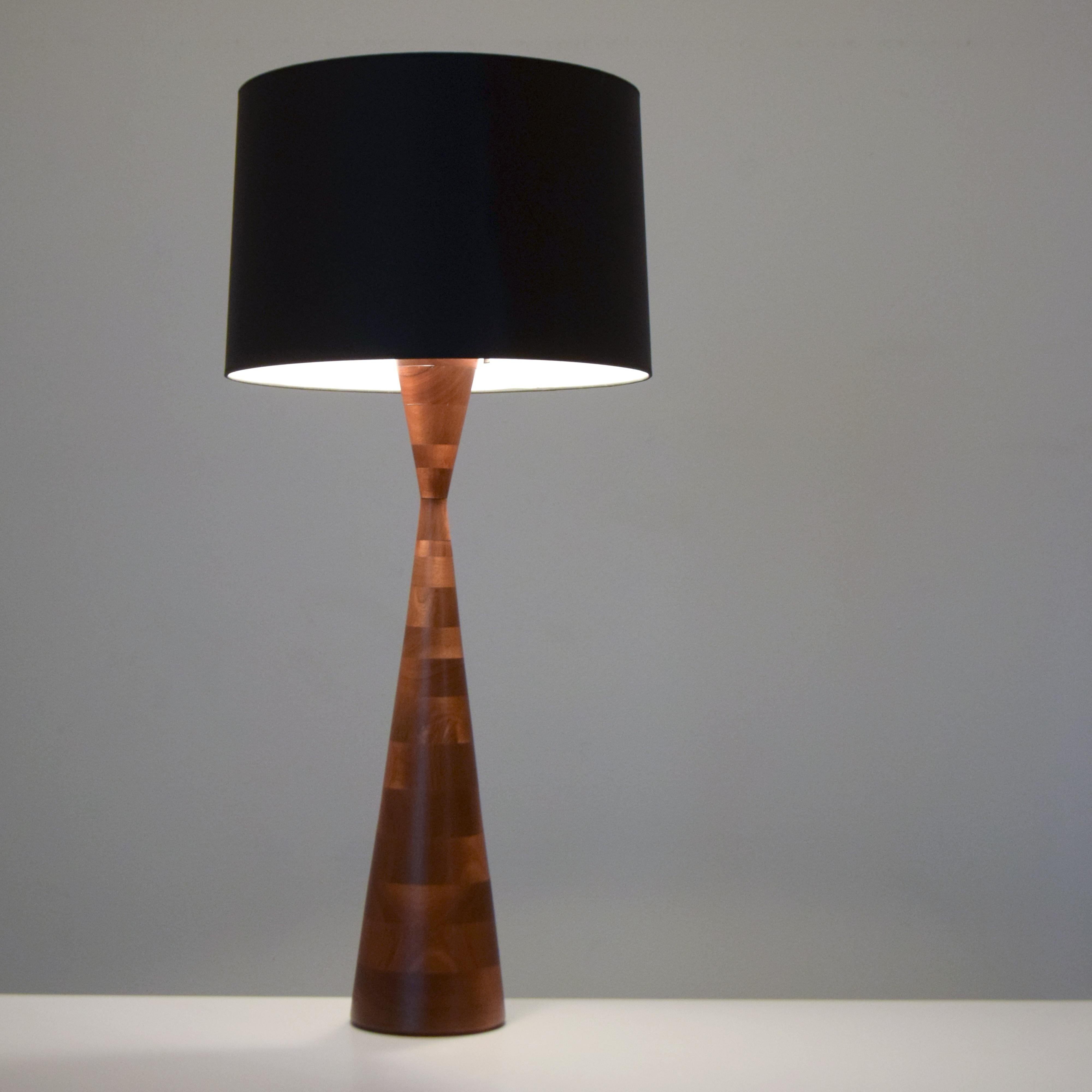 Mid-Century Modern Phillip Lloyd Powell Lamp, 41