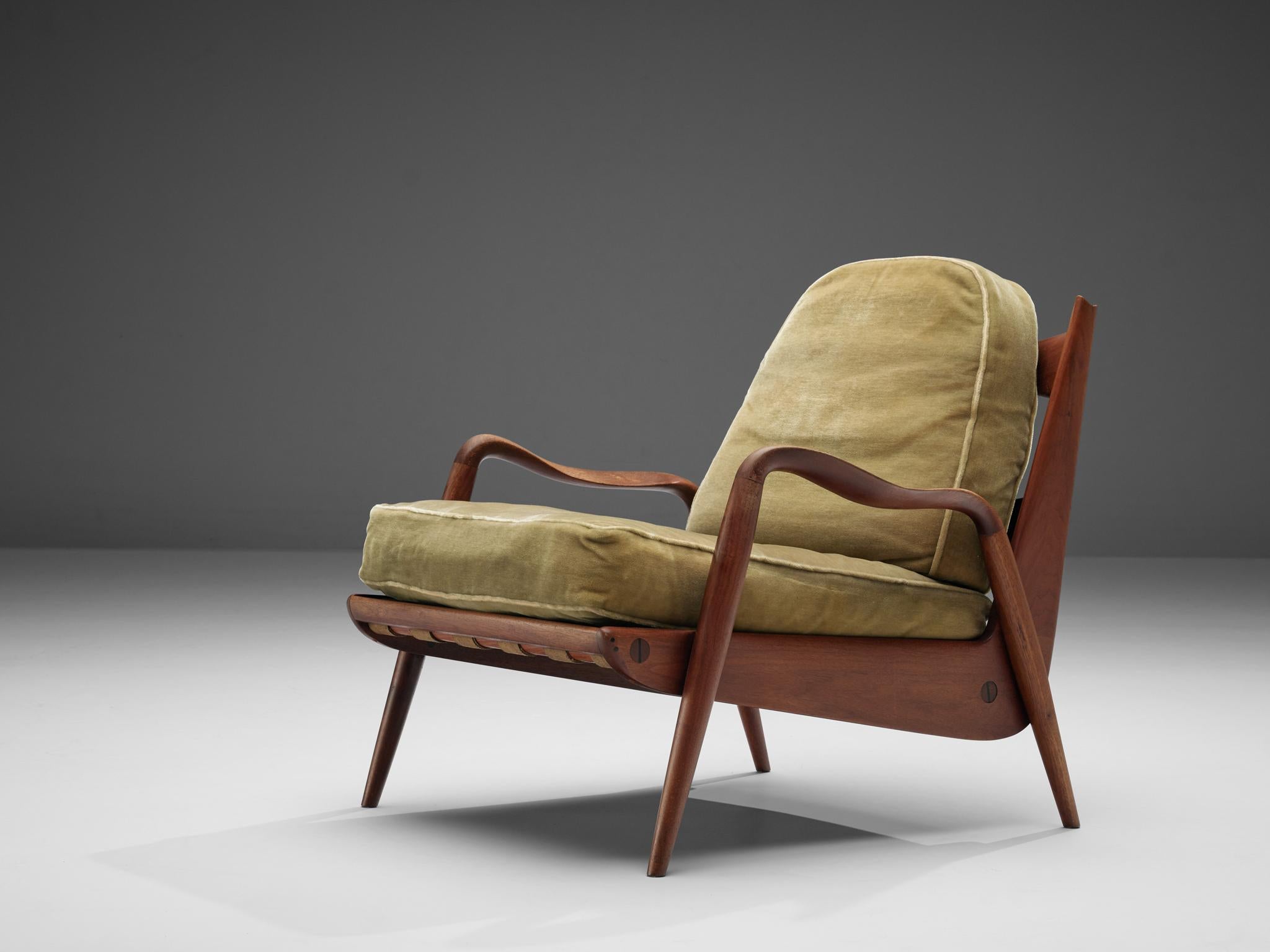 Philip Lloyd Powell, 'New Hope' lounge chair, American walnut and green= fabric, United States, 1960s.

This comfortable armchair made out of American walnut and fabric upholstery is designed by Philip Lloyd Powell. The name 'New Hope' refers to the