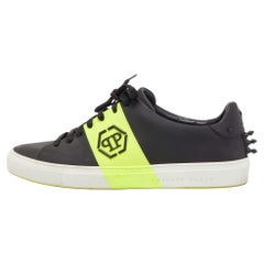 Phillip Plein Schwarz Leder Nieten Low Top Sneakers Größe 43