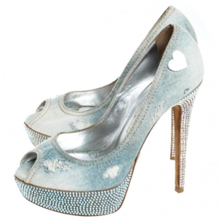 Phillip Plein Crystal Embellish Distressed Denim Peep Toe Platform Pumps Size 39 en vente 3