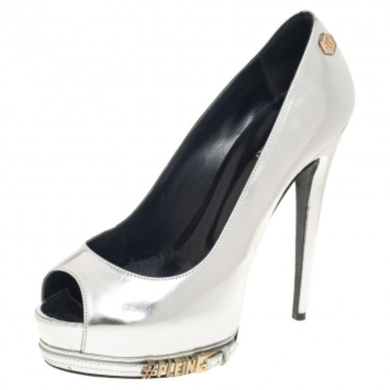 Phillip Plein Silver Leather Peep Toe Buckle Detail Platform Pumps Size 38 In Good Condition For Sale In Dubai, Al Qouz 2