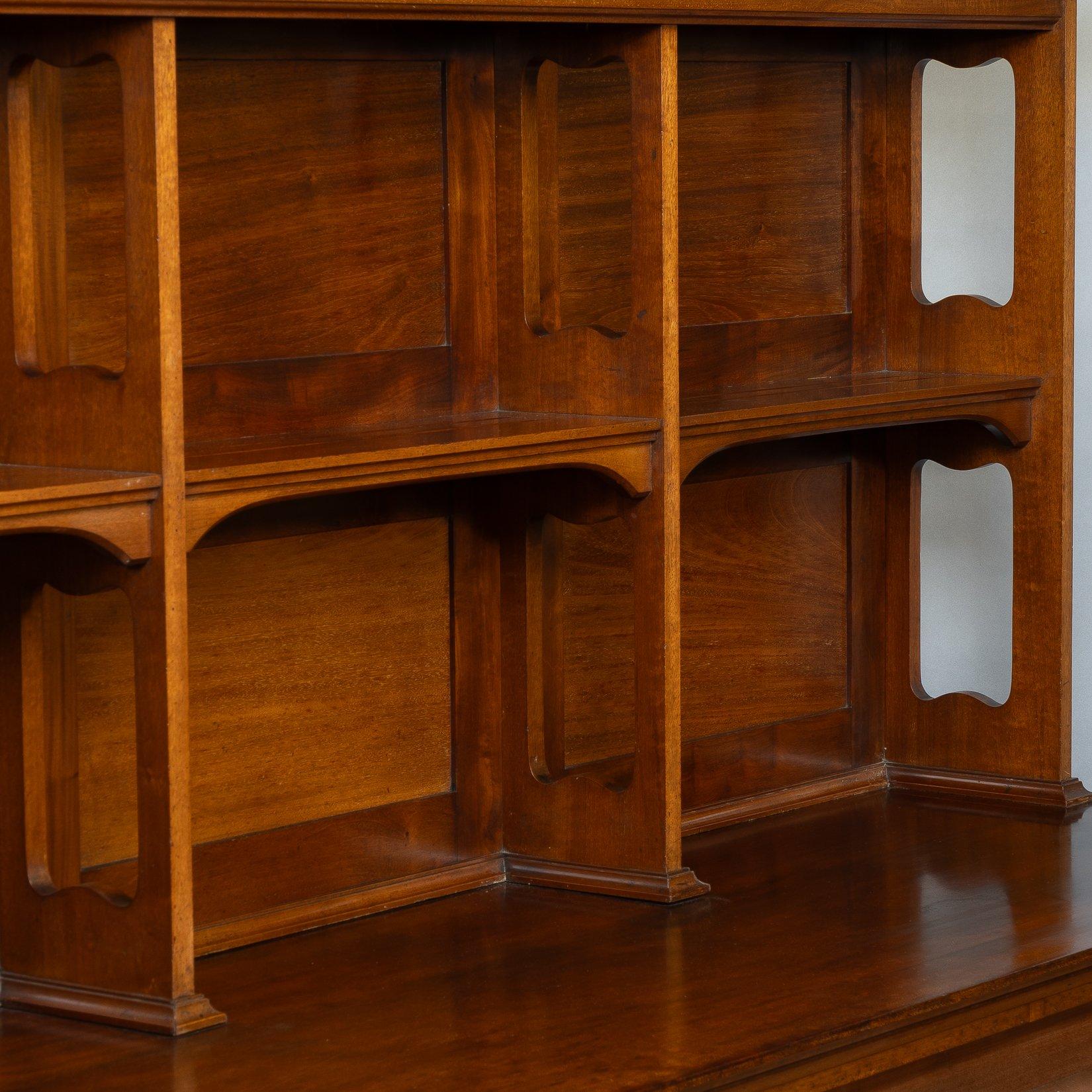 Phillips Webb Arts & Crafts Nussbaum Kommode Sideboard, Aesthetic Movement, Morris im Angebot 7