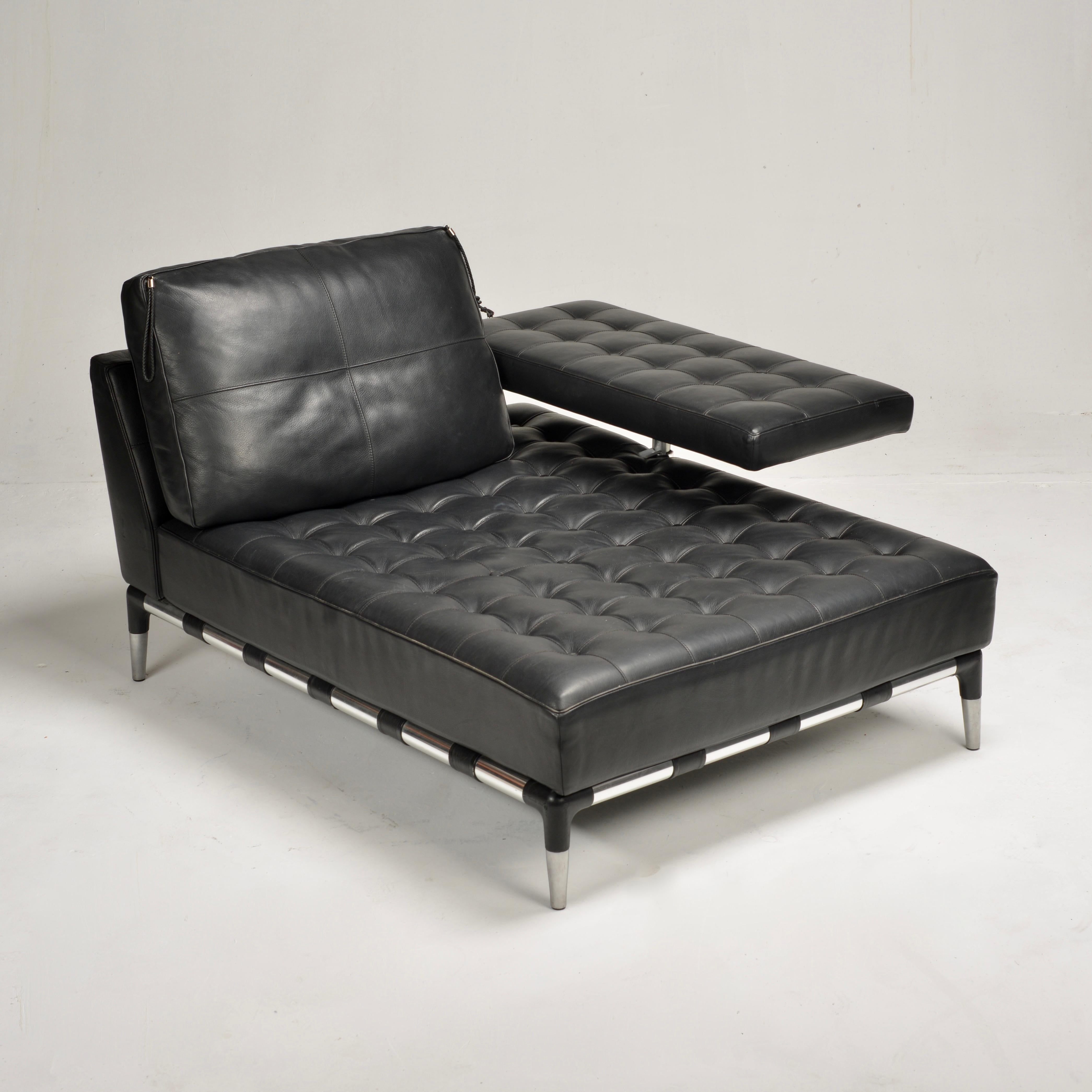 Phillippe Starck Prive Chaise Longue de acero y cuero Moderno de mediados de siglo en venta