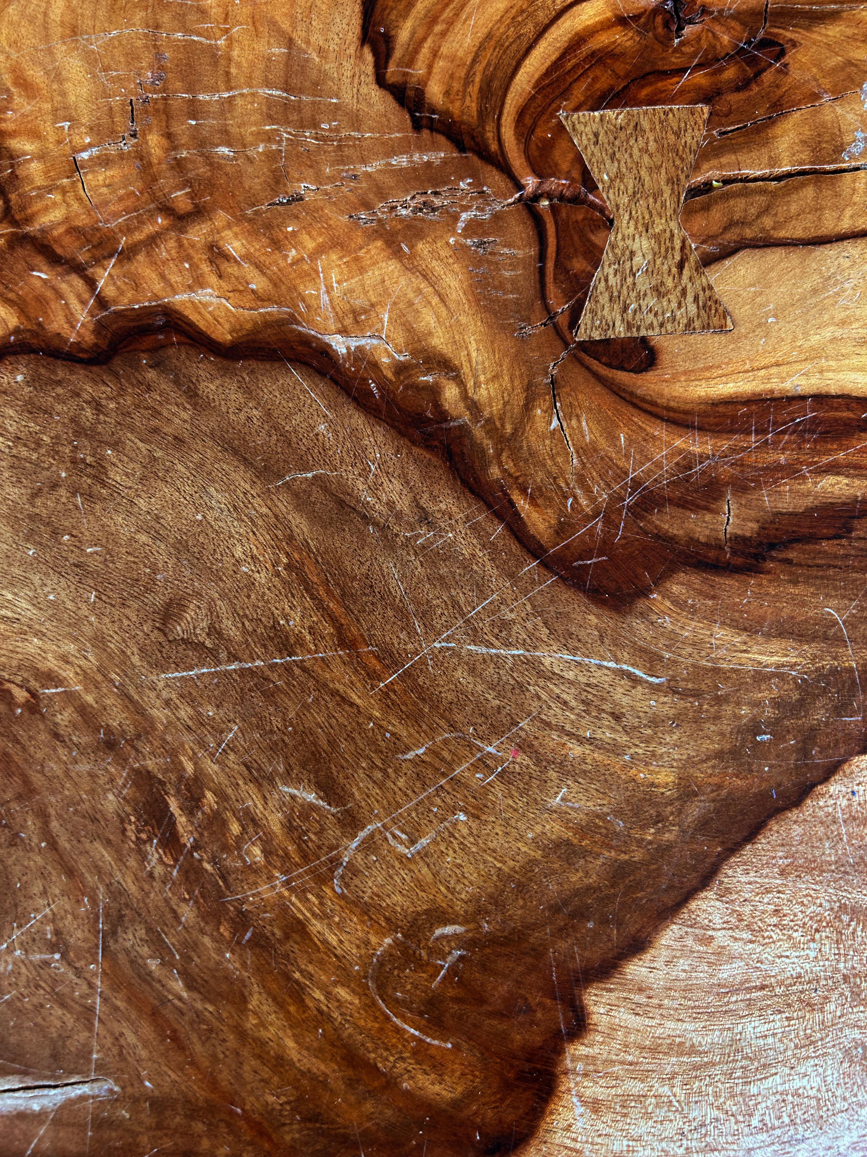 Collection Phillipsal Table de salle à manger Organic Modern Origins, Live Edge Solid Wood en vente 2