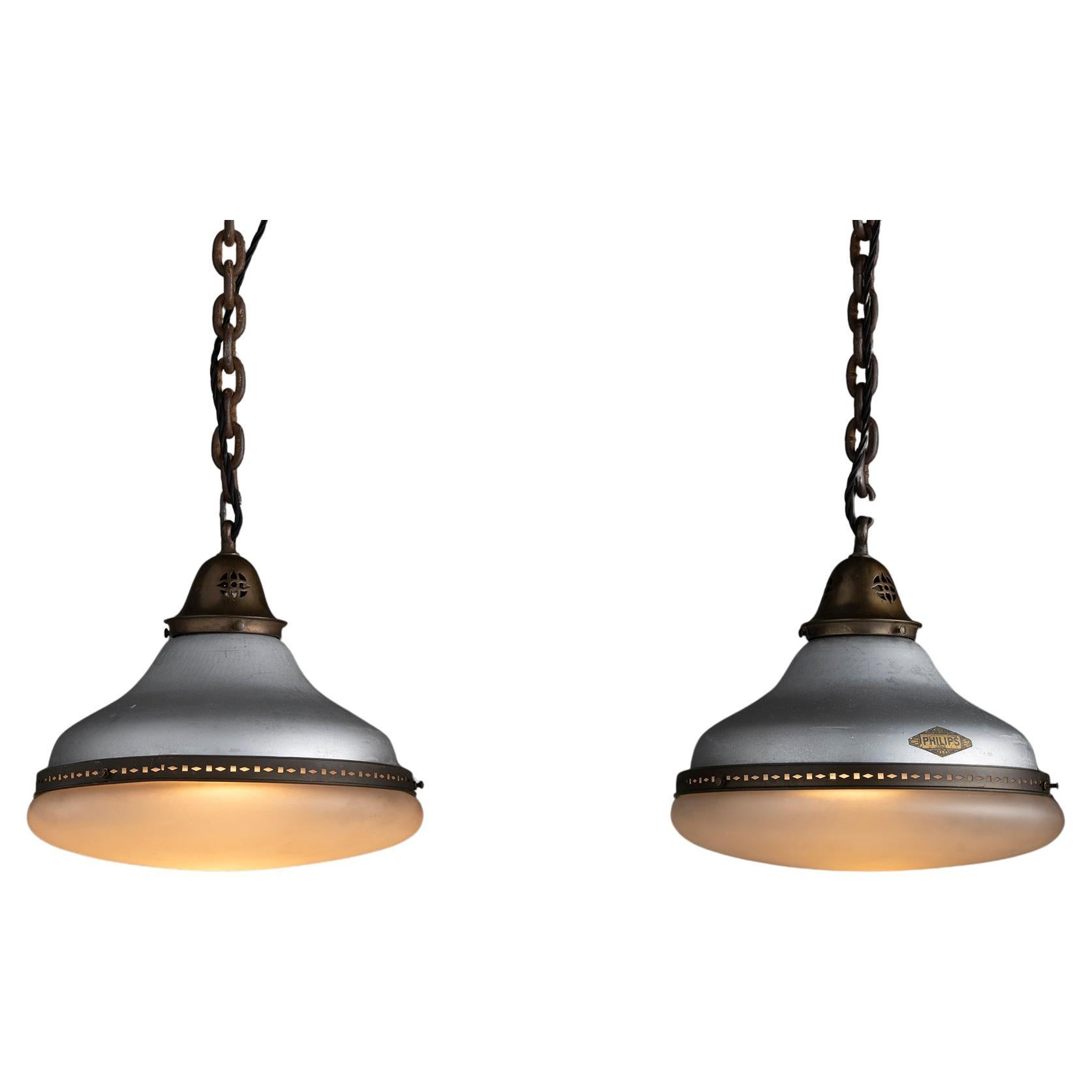 Pendentifs industriels Phillips, Pays-Bas vers 1920