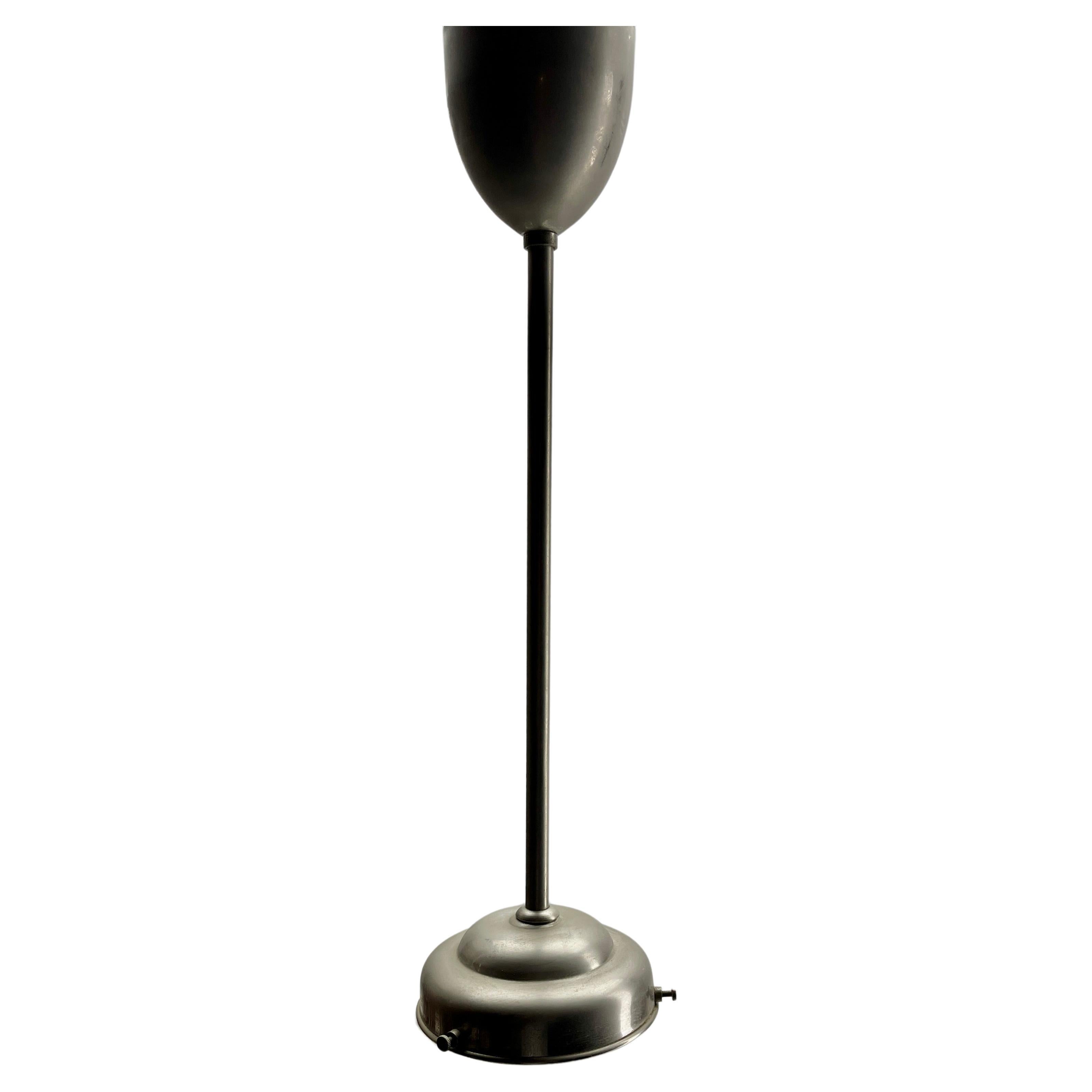 Lampada a sospensione Phillips con paralume opalino e finiture cromate, anni '30 in vendita 5