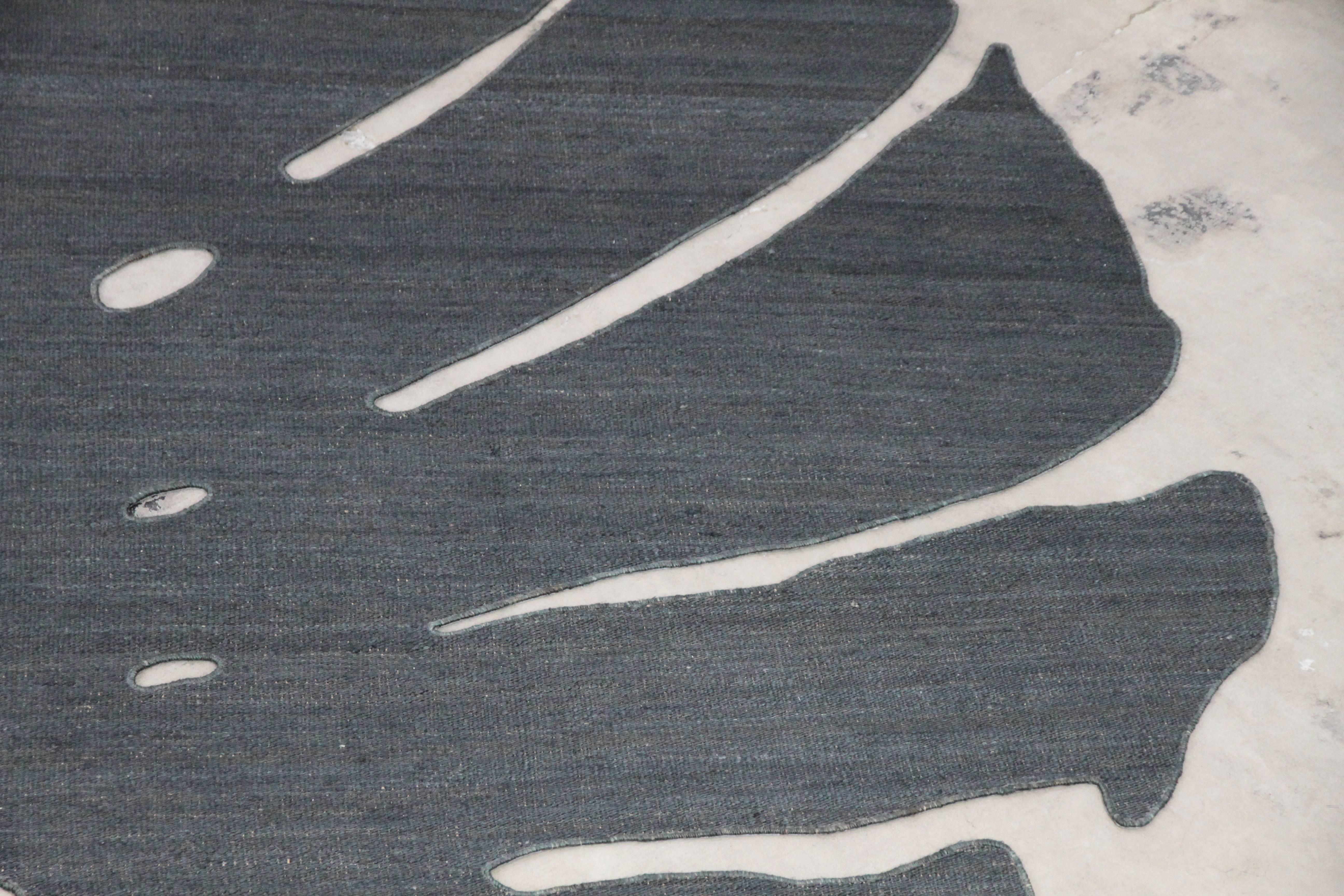Philodendron-Blatt-Teppich aus Jute von Christopher Kreiling  (amerikanisch) im Angebot