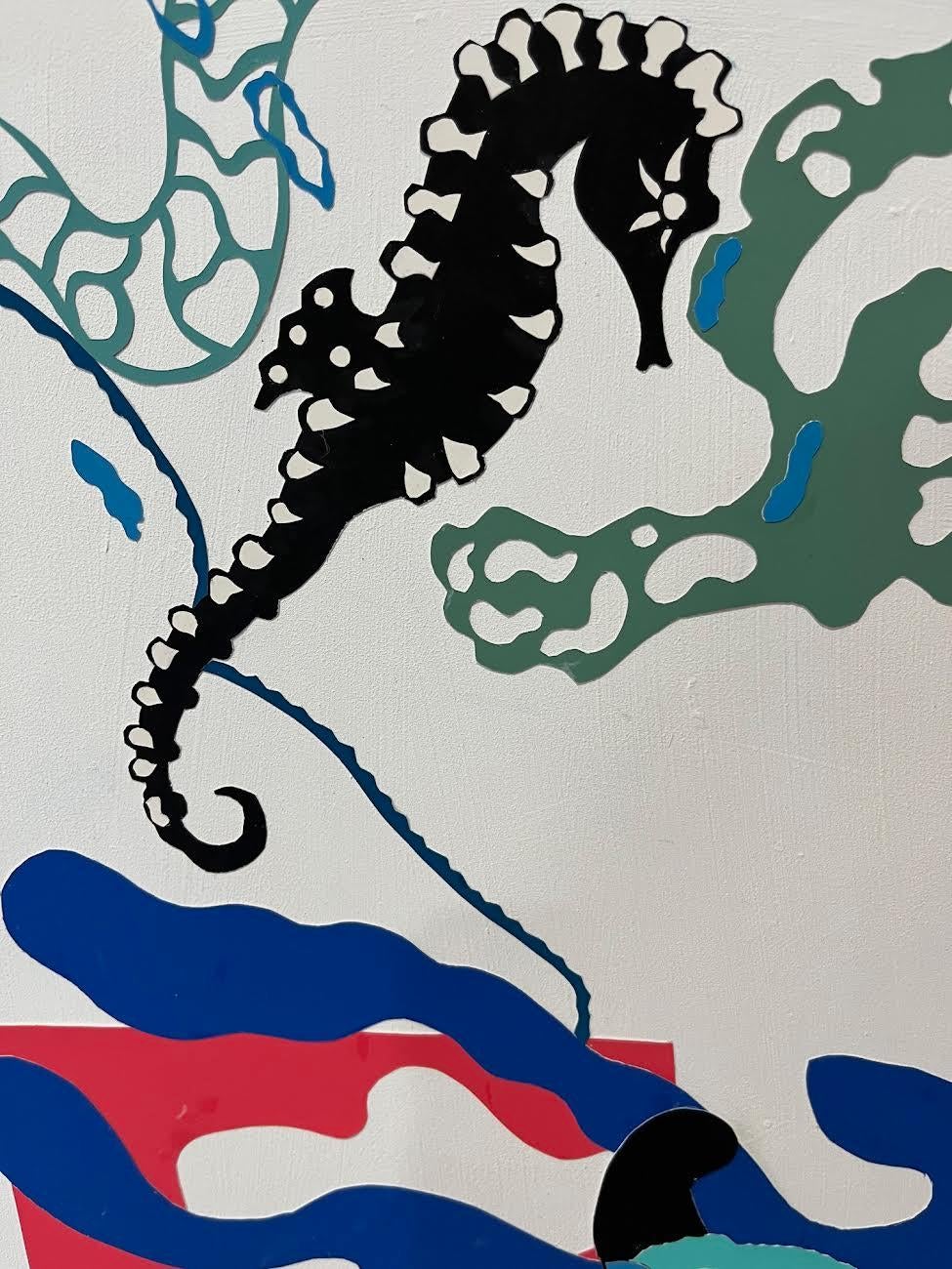 La Bella Negra se encuentra con el Arrecife de Coral, fantasía submarina colorista y gráfica - Art moderno estadounidense de Philomena Marano