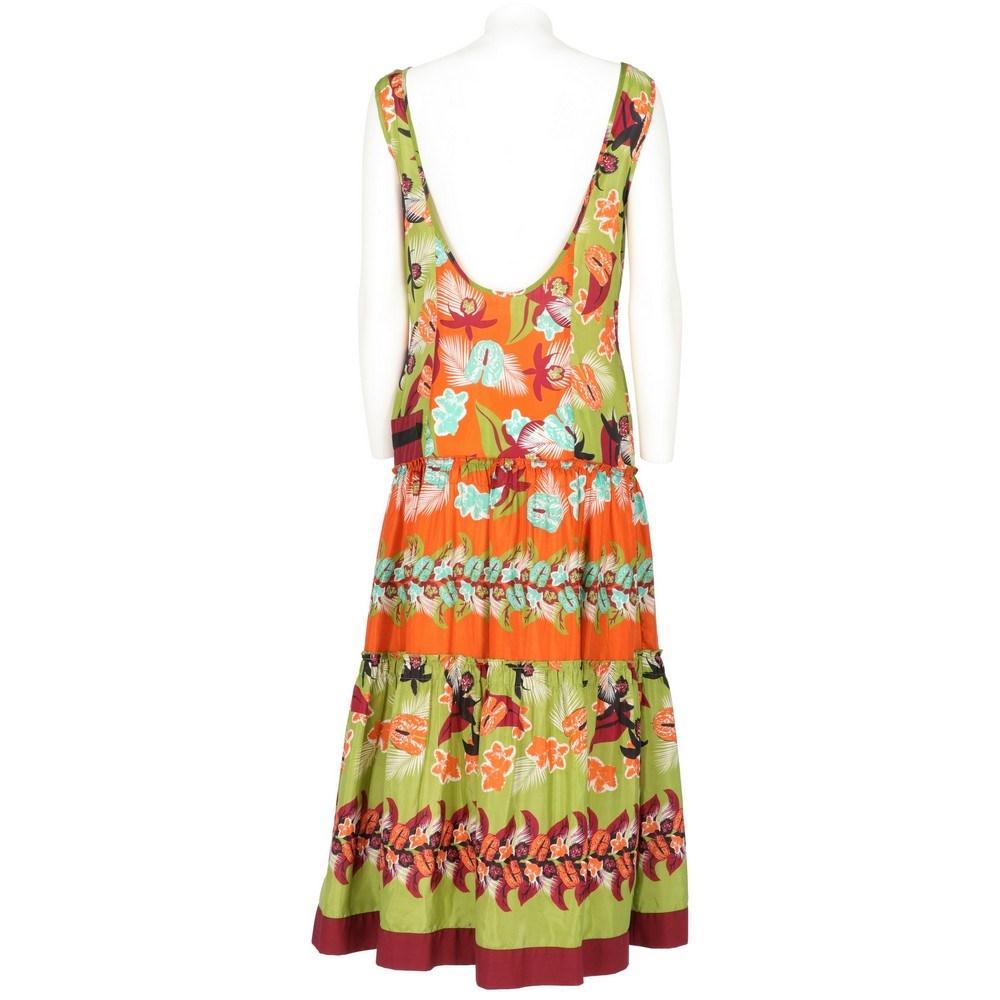 Philosophy by Alberta Ferretti 2010s multicolor floral printed silk long dress. Sleeveless model, round neckline, lightly pleated skirt and burgundy details. Deep plunge rear neckline.

Size: 46 IT

Flat measurements 
Height: 110 cm
Bust: 43