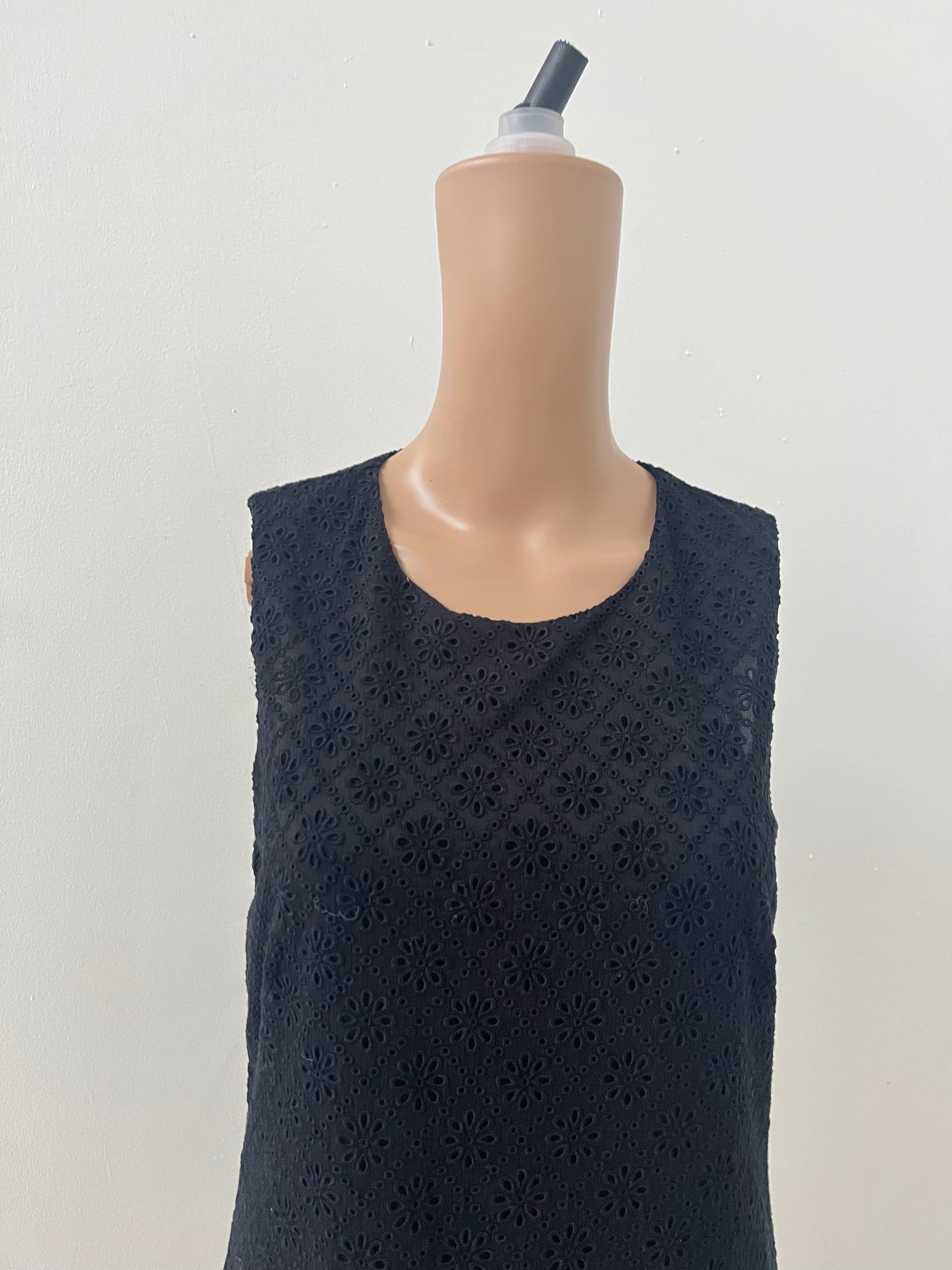De las mujeres Philosophy by Lorenzo Serafini Black Lace Mini Dress – IT 38 en venta