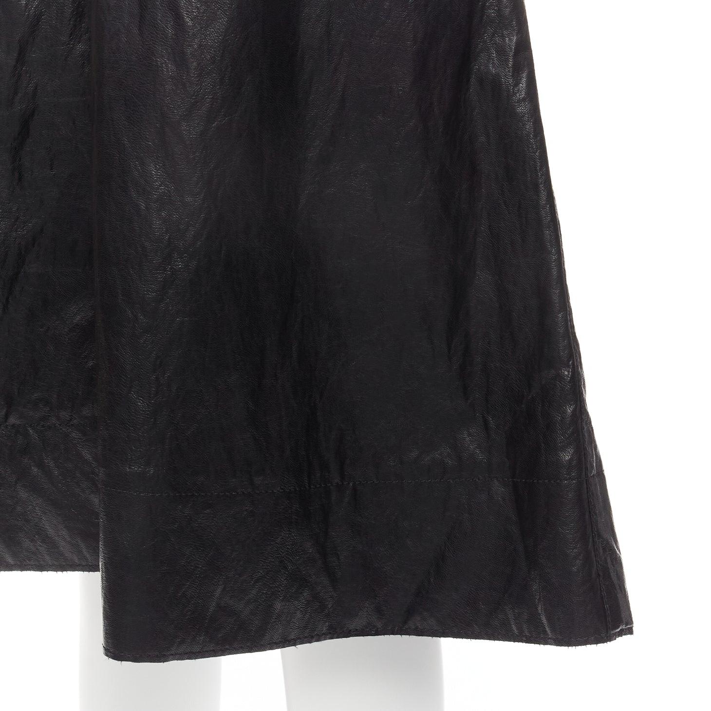 PHILOSOPHY DI LORENZO SERAFINI black faux crinkled leather A-line skirt IT38 XS For Sale 3