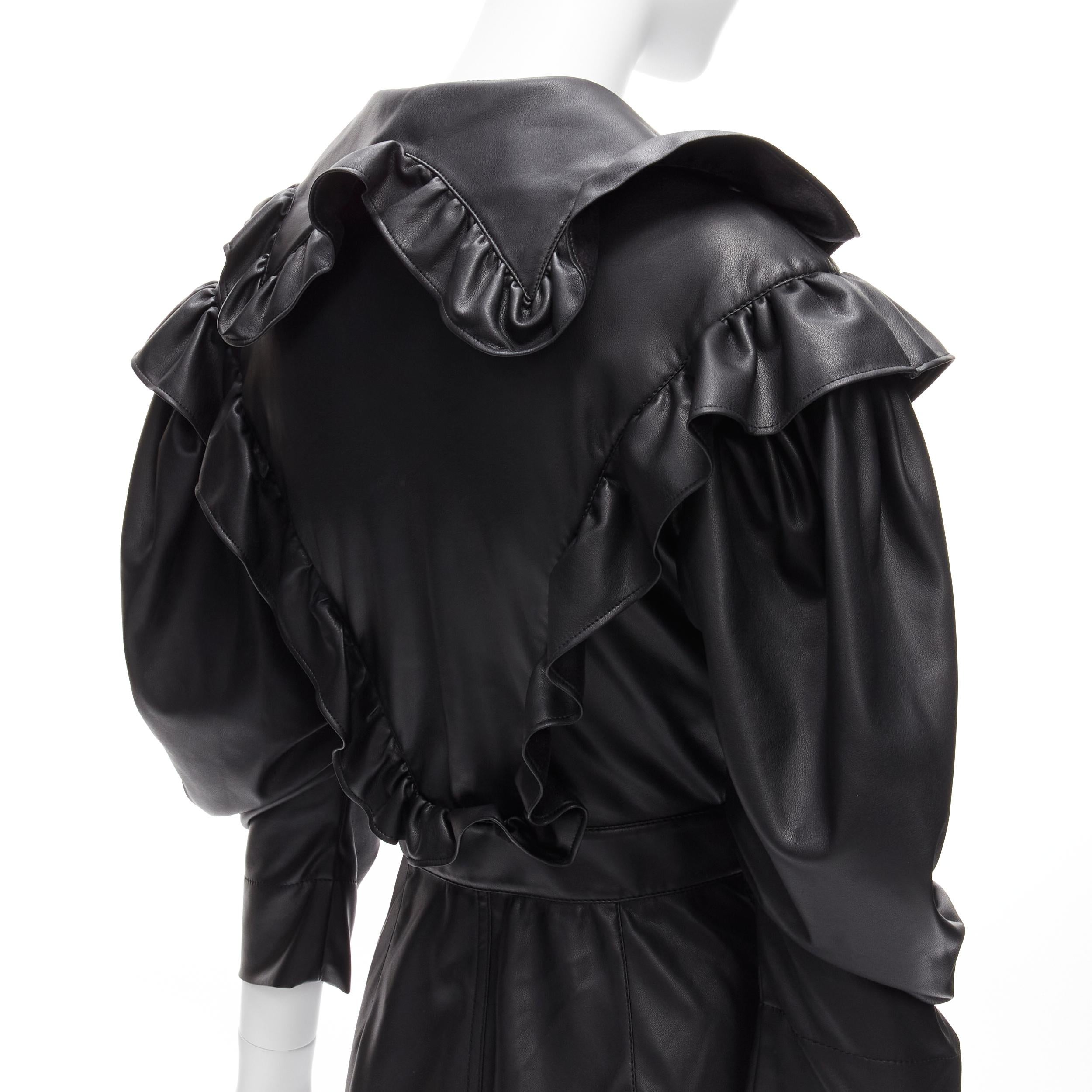 PHILOSOPHY DI LORENZO SERAFINI Vestido victoriano con volantes de piel sintética negra IT38 XS
Referencia: AAWC/A00452
Marca: Filosofía
Diseñador: Lorenzo Serafini
Material: Poliéster
Color: Negro
Patrón: Sólido
Cierre: Botón
Forro: Tejido