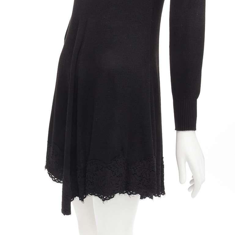 PHILOSOPHY DI LORENZO SERAFINI black lace trim sweater dress IT38 XS
Reference: AAWC/A00223
Brand: Philosophy di Lorenzo Serafini
Designer: Lorenzo Serafini
Material: Viscose, Blend
Color: Black
Pattern: Solid
Extra Details: Lace hem.
Made in: