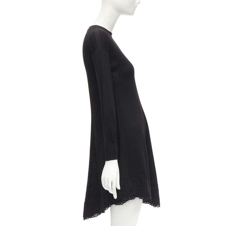 PHILOSOPHY DI LORENZO SERAFINI black lace trim sweater dress IT38 XS In Excellent Condition For Sale In Hong Kong, NT