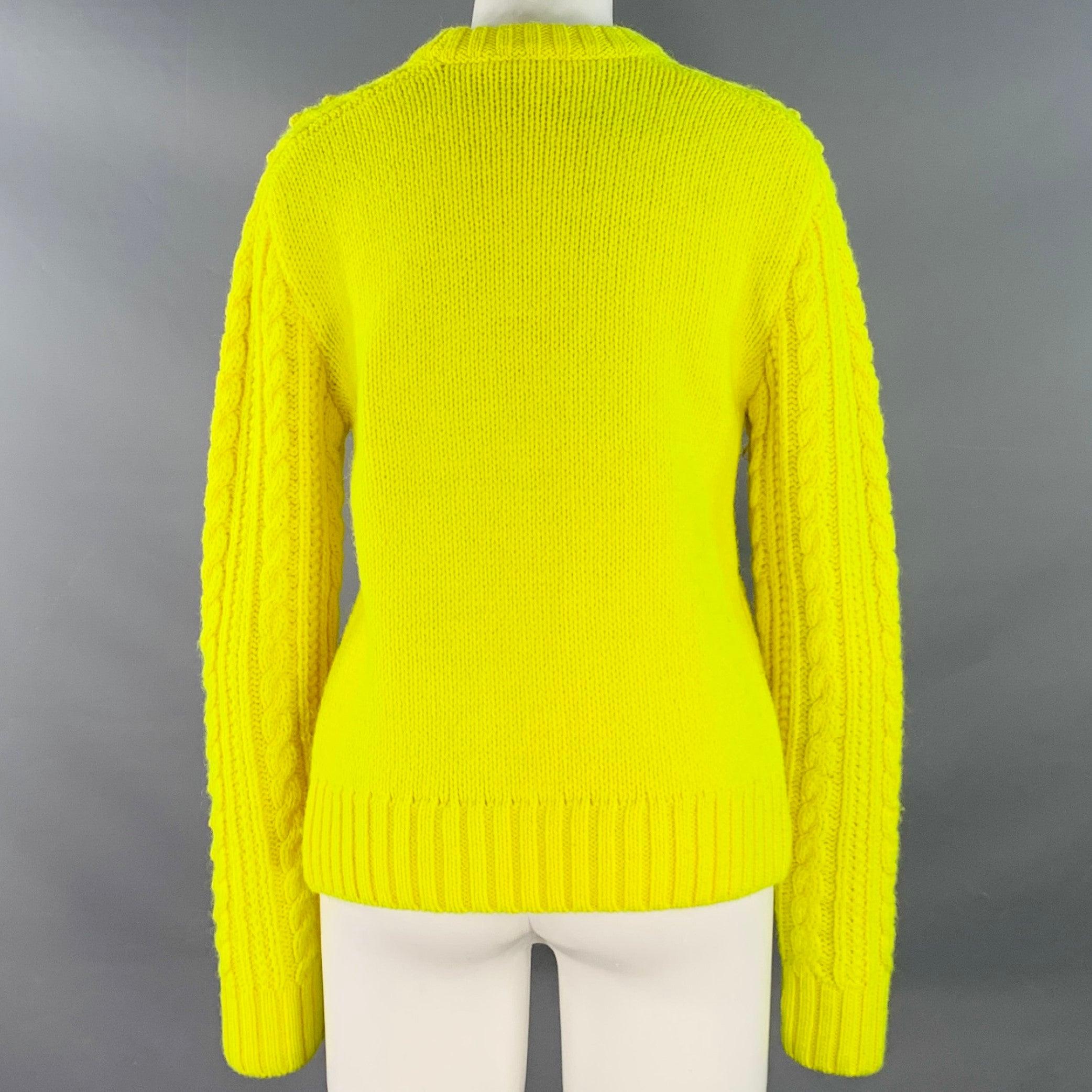 PHILOSOPHY di LORENZO SERAFINI Size S Yellow Cable Knit Crew Neck Sweater In Excellent Condition For Sale In San Francisco, CA
