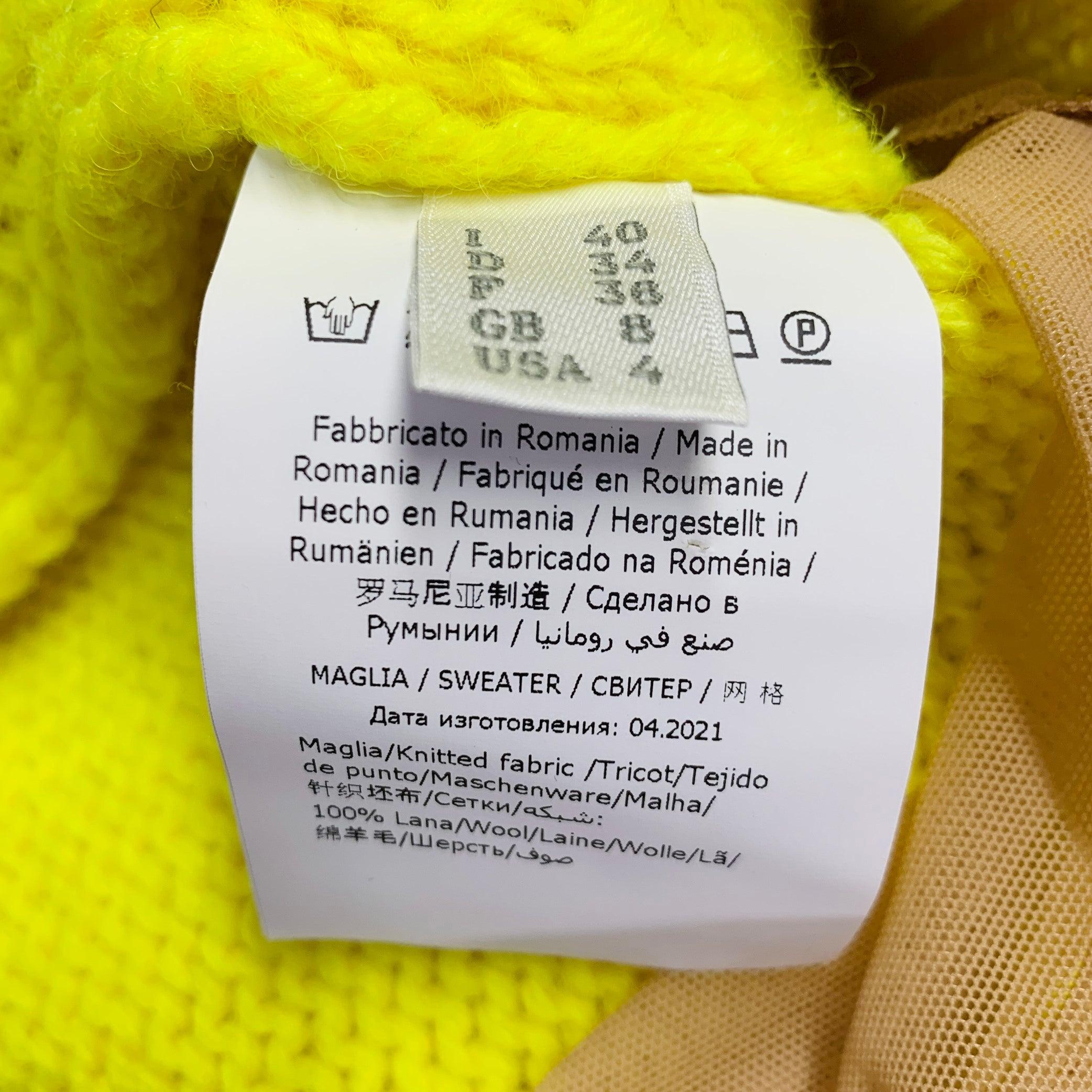 PHILOSOPHY di LORENZO SERAFINI Size S Yellow Cable Knit Crew Neck Sweater For Sale 2