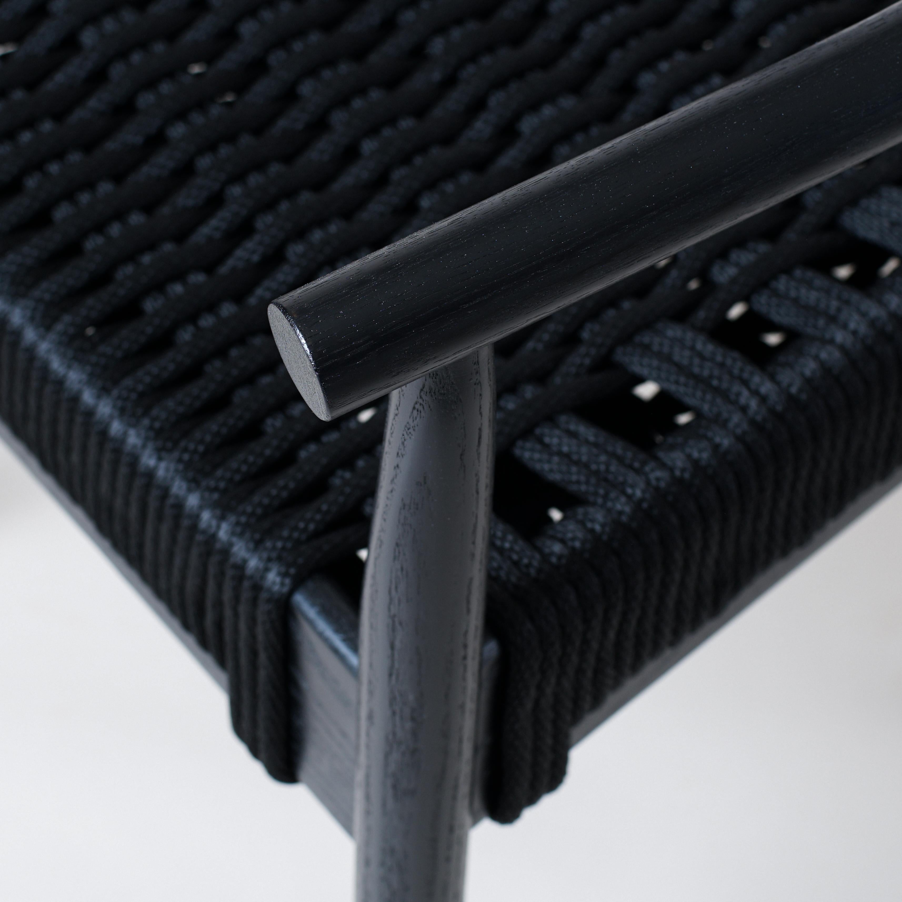 Phloem Studio Kapitänsstuhl, handgefertigter moderner Sessel mit geflochtenem Seil im Angebot 4