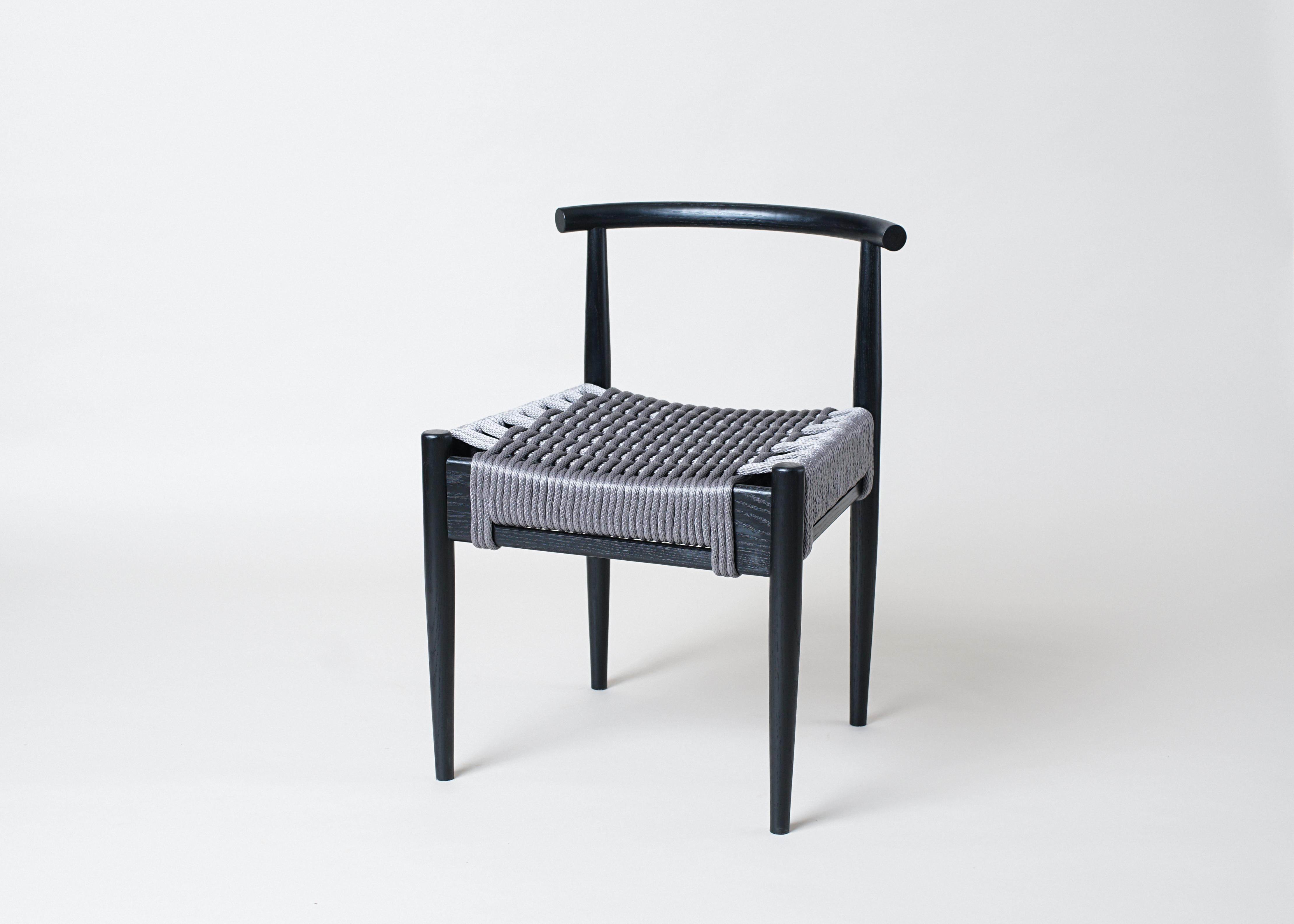 Chaise Harbor de Phloem Studio, chaise moderne à assise en corde tissée à la main en vente 2