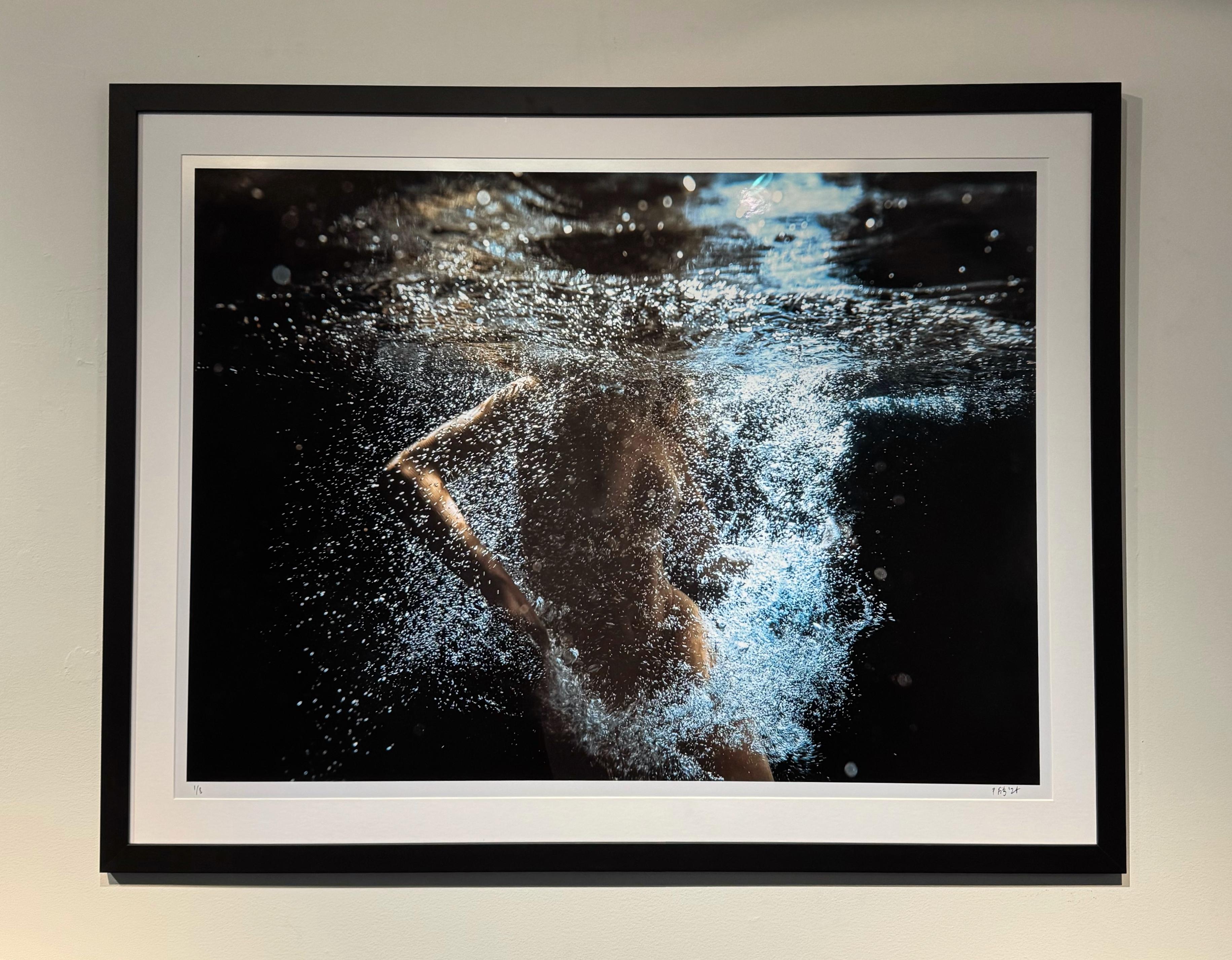 Fever Dream I - Photograph de Phoebe Fitz