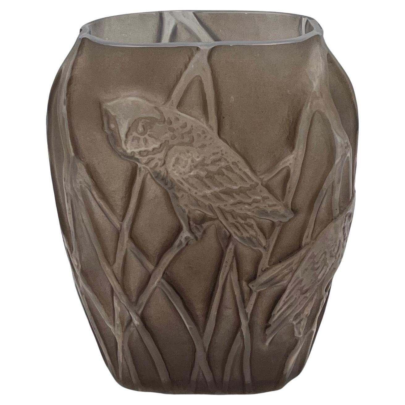 Phoenix Consolidated Glass Martele Screeching Owl Vase