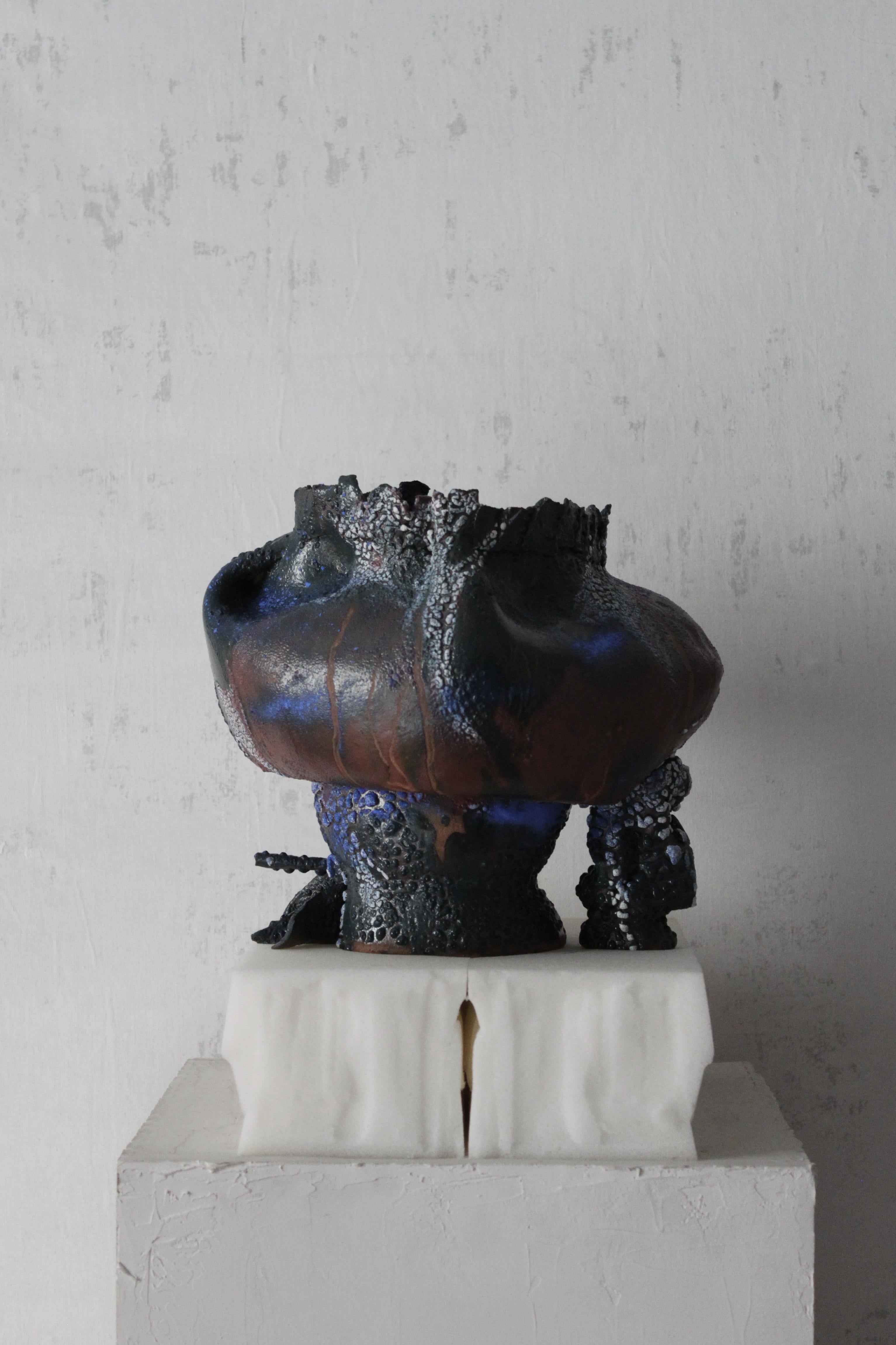Phorcy vase by lava studio ceramics.
Unique, 2020
Materials: Glazed stoneware
Dimensions: H 23 cm x D 25 cm

Lava ceramics is a collective studio based in Athens.