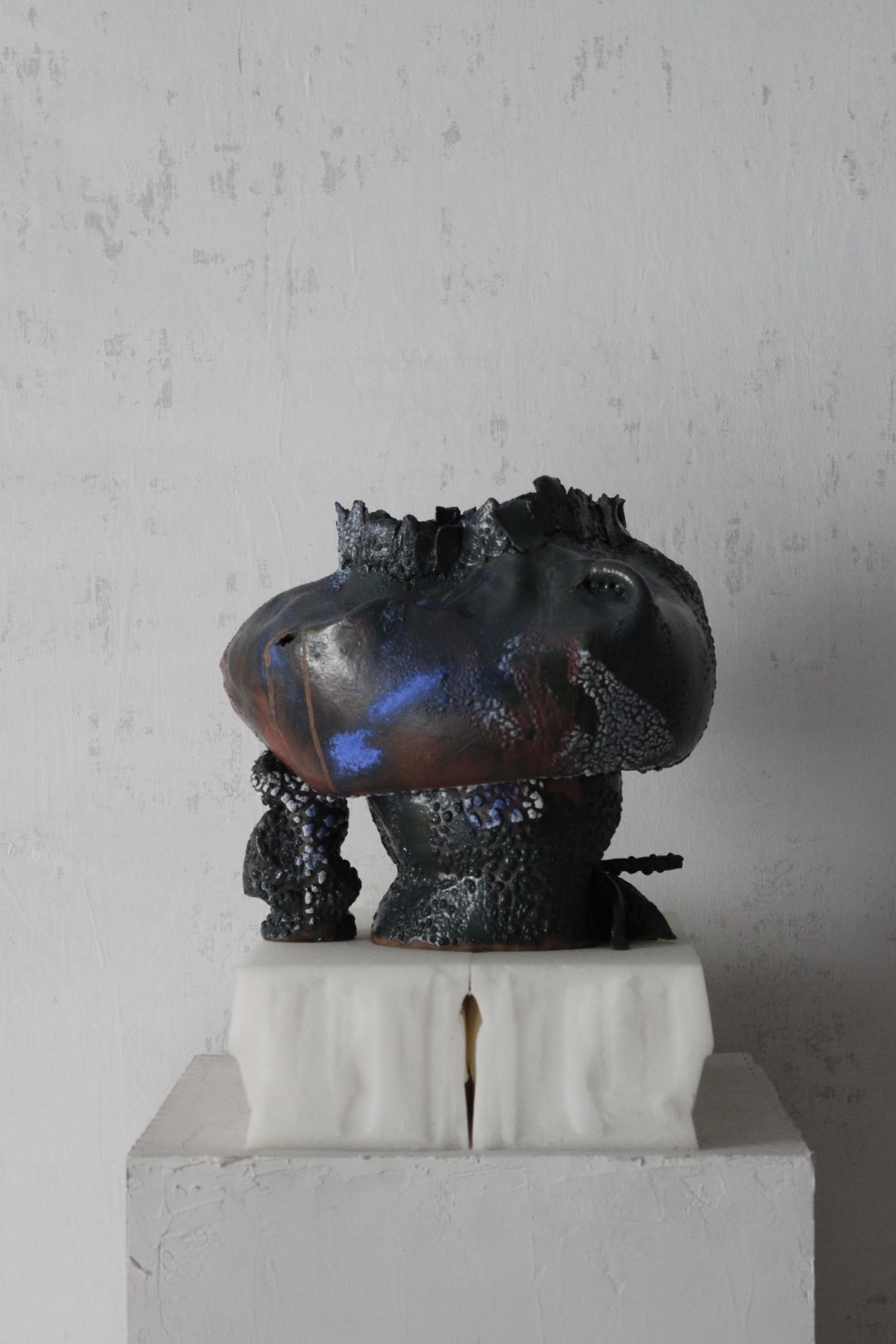 Phorcy-Vase von Lava Studio Ceramics im Zustand „Neu“ im Angebot in Geneve, CH