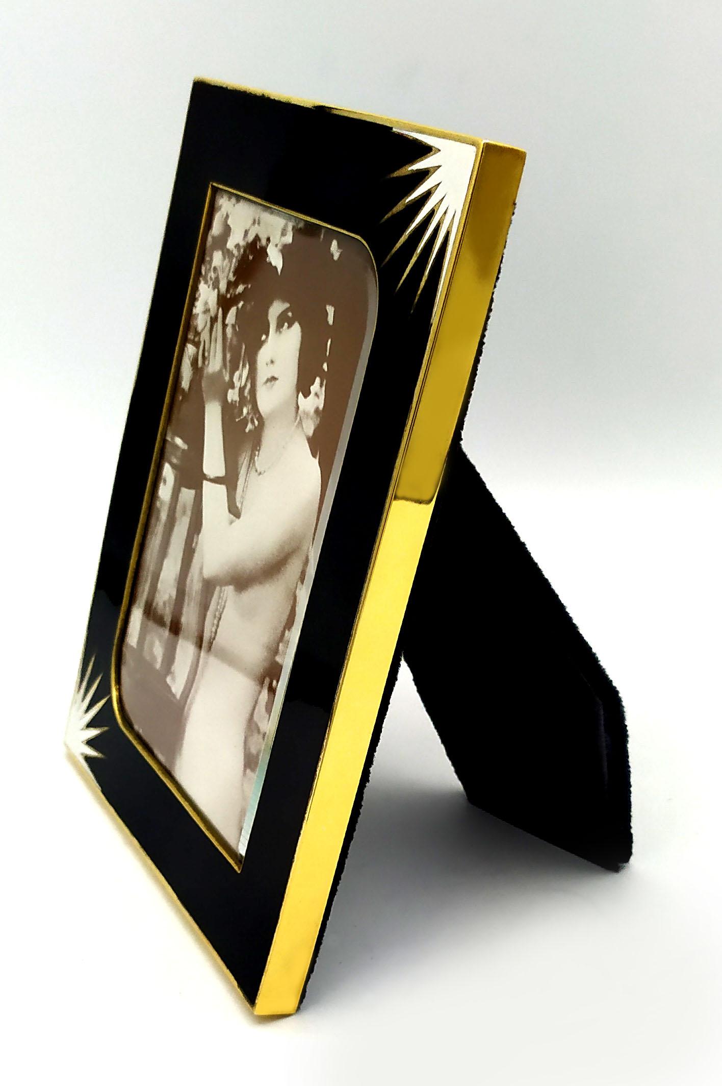 Inciso Cornice per foto in stile Art Deco con smalto bianco e nero in argento Sterling Salimbeni in vendita