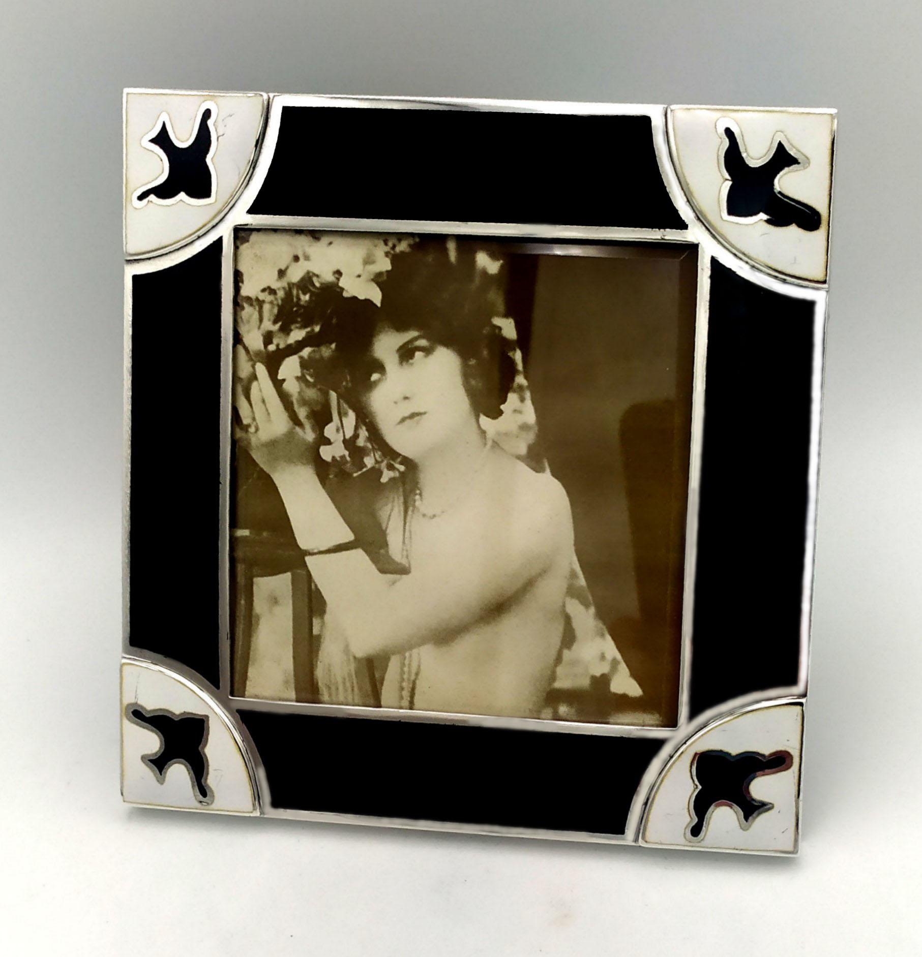 Art Deco Photo Frame Black and White Enamel Squared Shape Sterling Silver Salimbeni For Sale