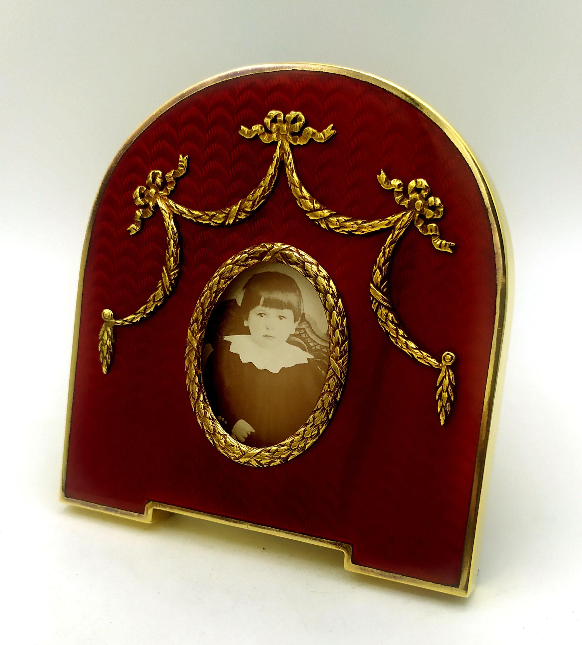 Photo Frame Bordeaux Enamel Empire style ornaments Sterling Silver Salimbeni  In Excellent Condition For Sale In Firenze, FI