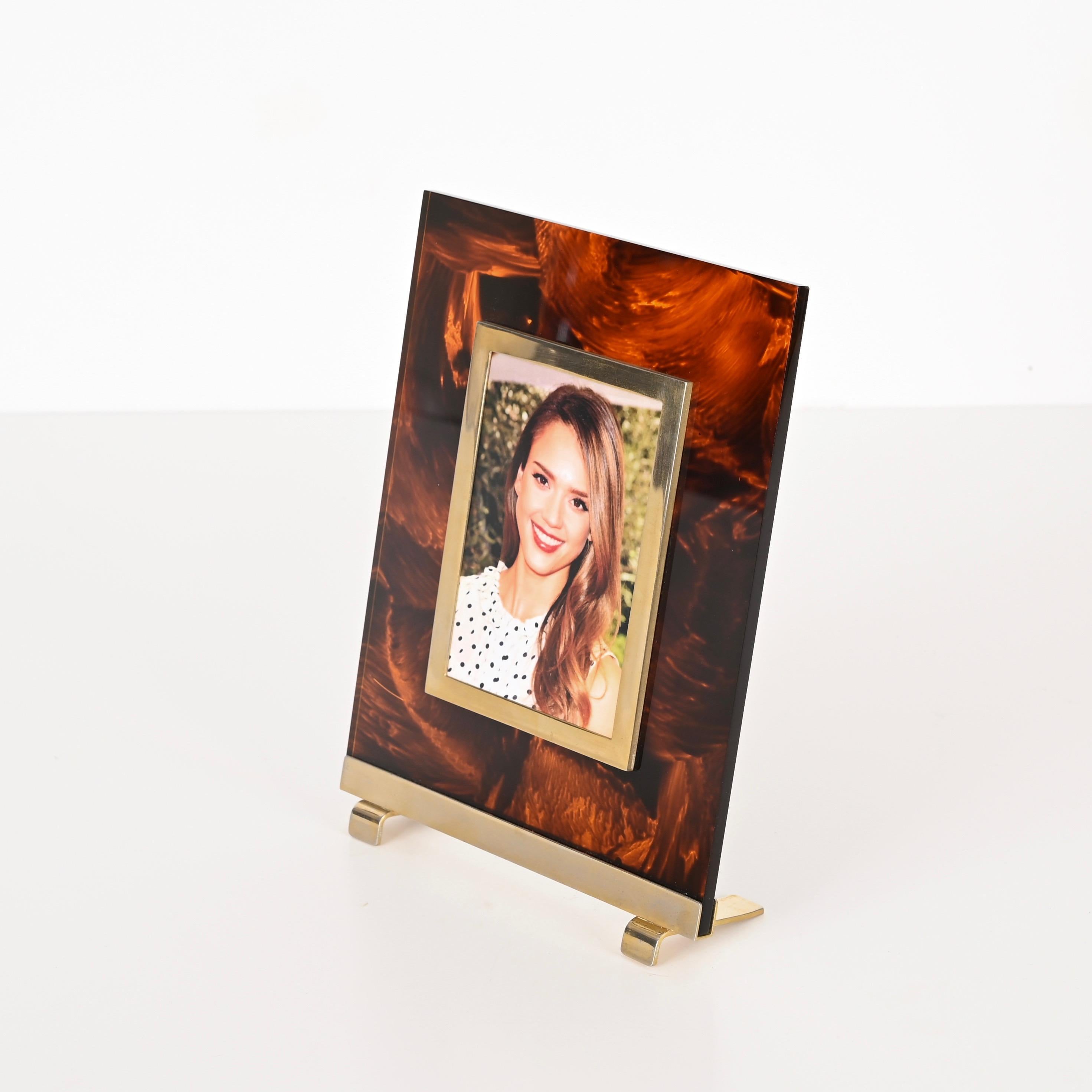 Photo Frame in Lucite Tortoiseshell and Brass, Christian Dior, Italy, 1970s For Sale 3
