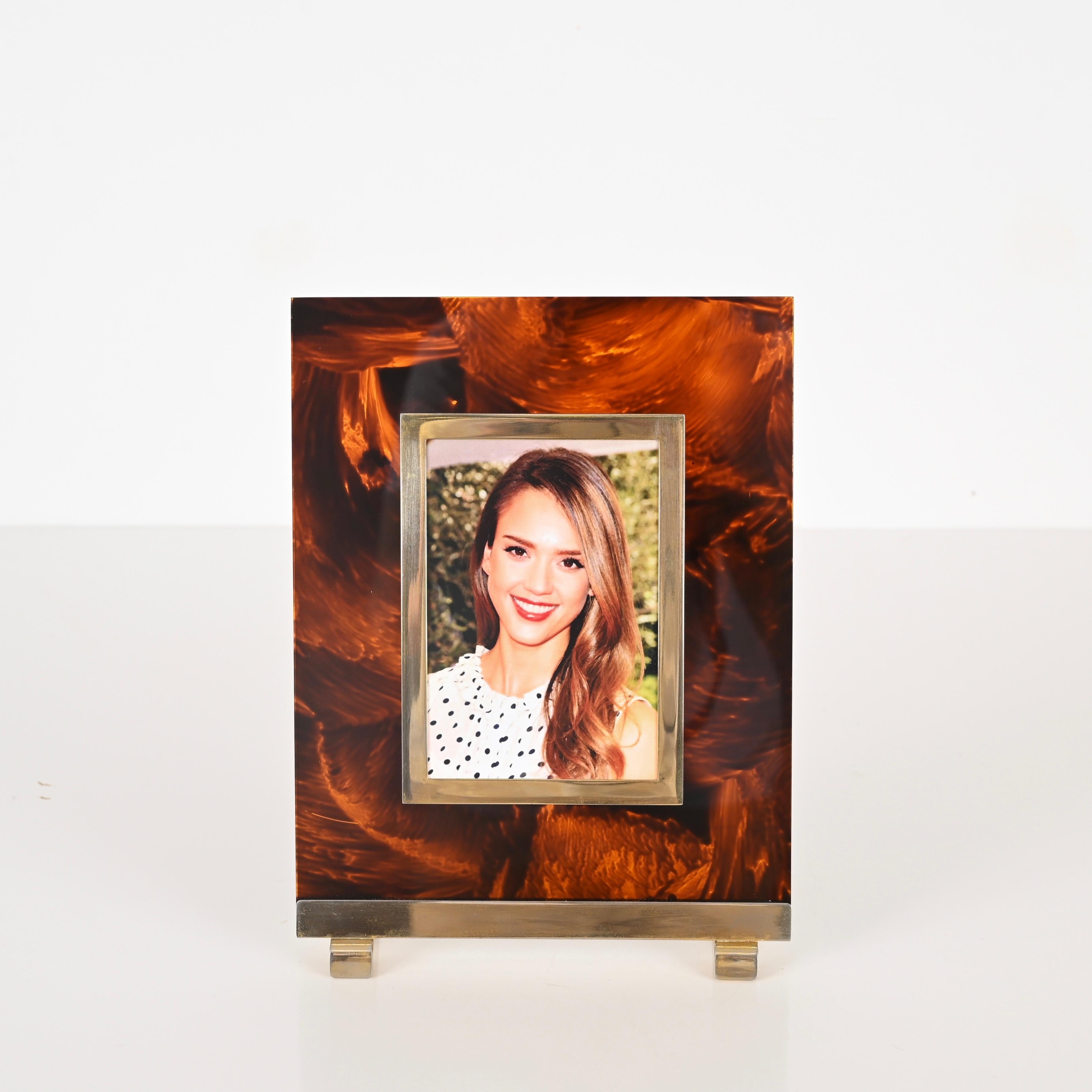 Photo Frame in Lucite Tortoiseshell and Brass, Christian Dior, Italy, 1970s For Sale 6