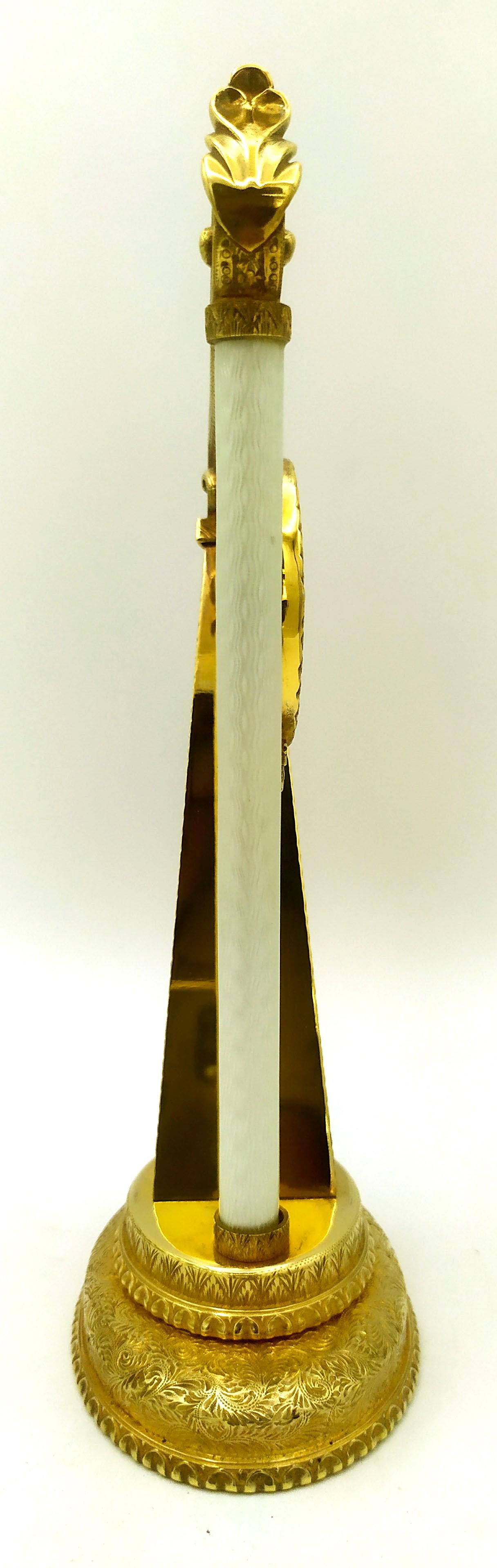 Fotorahmen in einen harfenförmigen Objekt aus Sterlingsilber Salimbeni eingesetzt (Italienisch) im Angebot