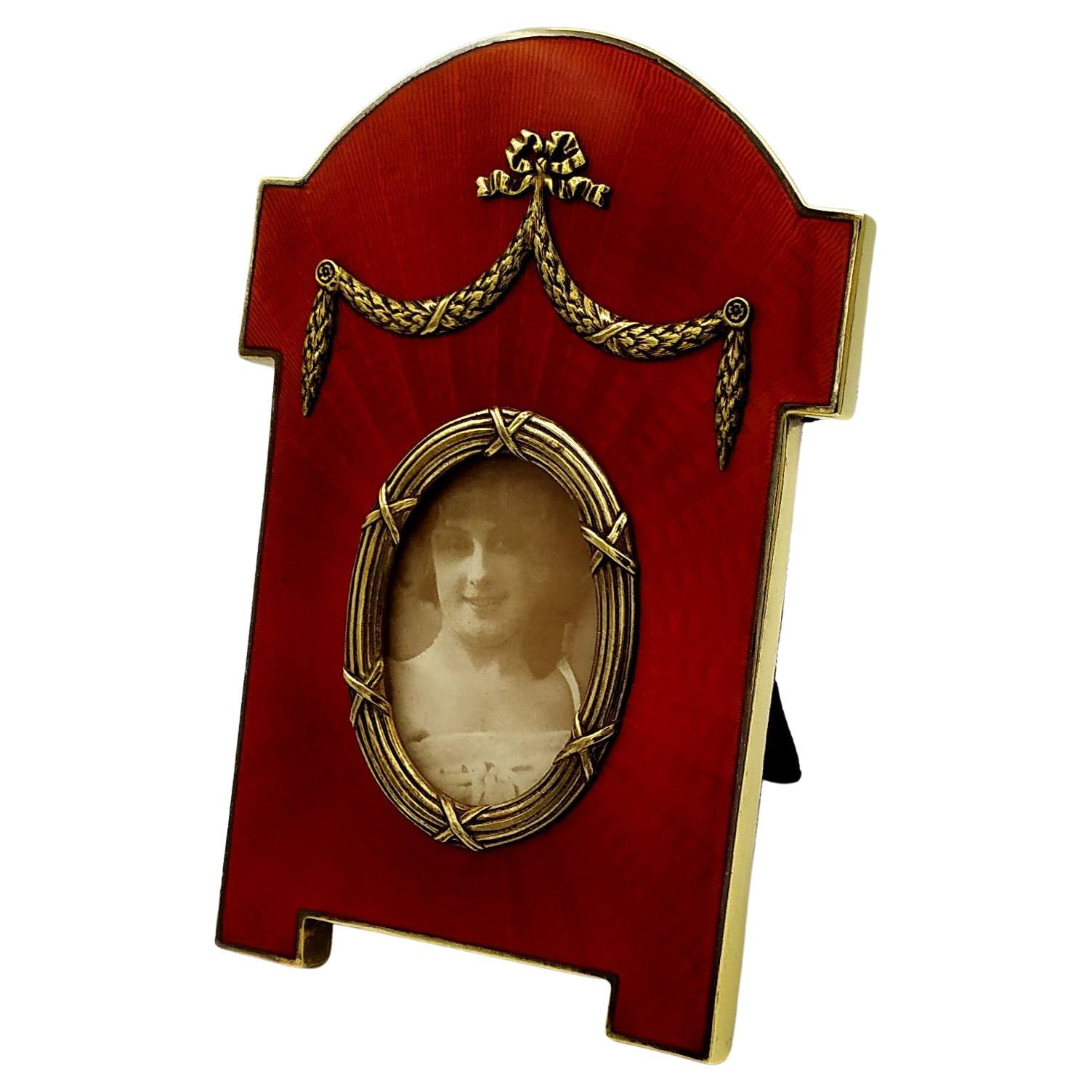 Photo Frame Red Enamel Guillochè and Hand Engravings Sterling Silver Salimbeni
