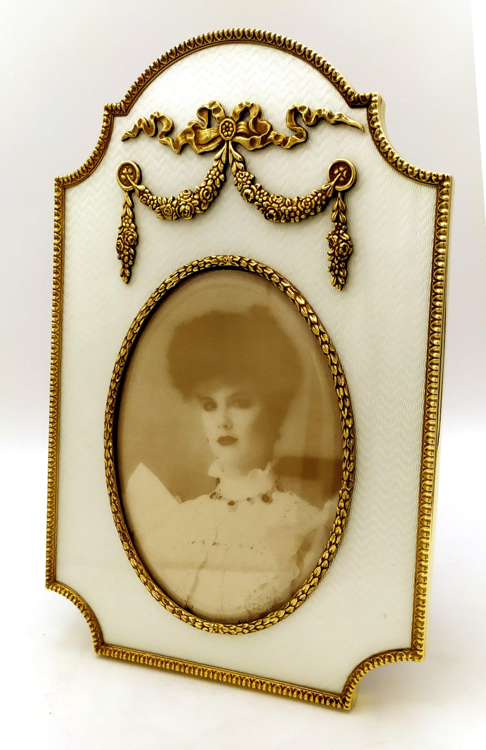Hand-Carved Photograph Frame Large Imperial Style White Enamel on Sterling Silver Salimbeni For Sale