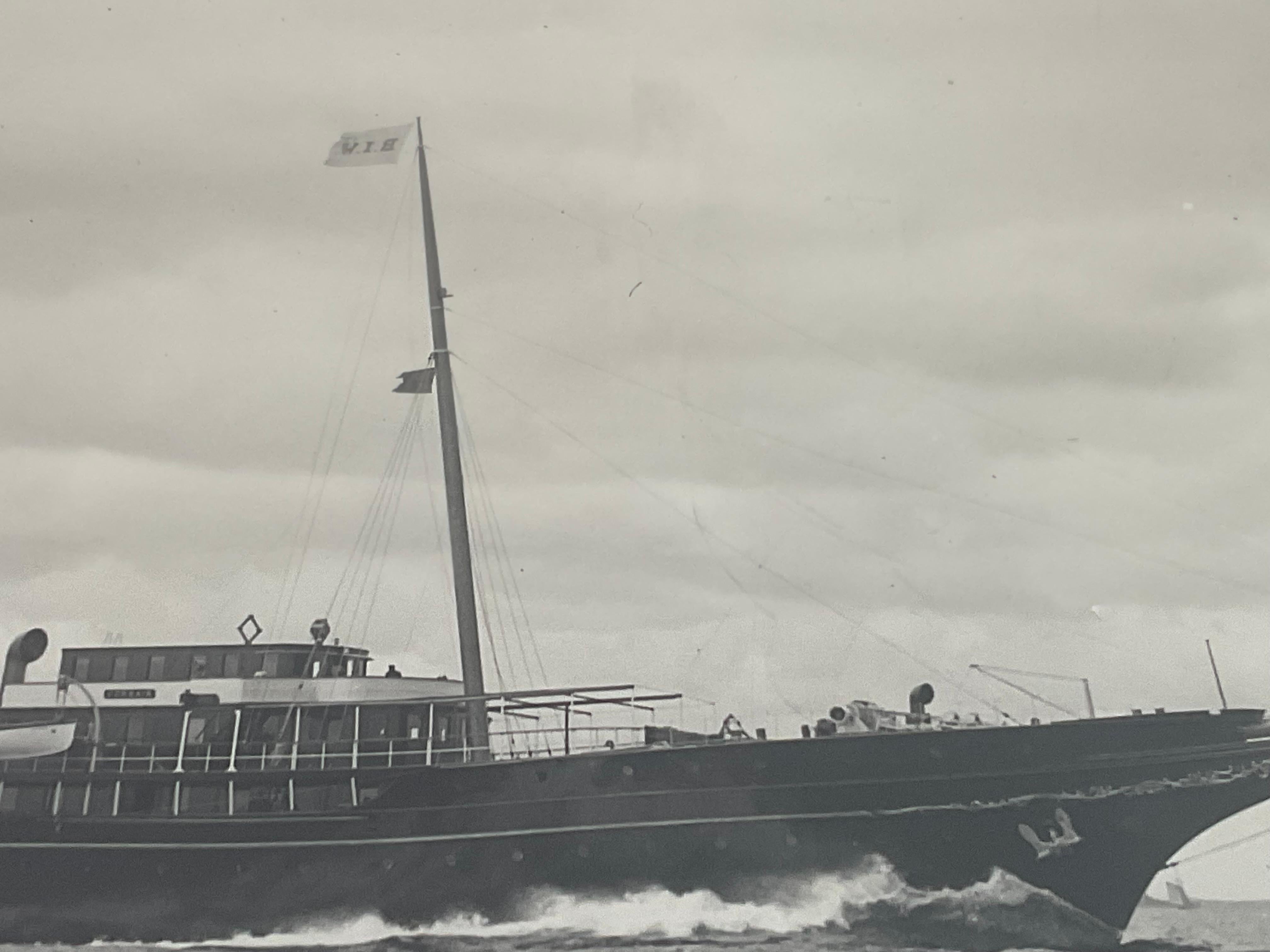 Foto von J.P. Morgans Yacht Corsair auf Seeerprobung im Angebot 1